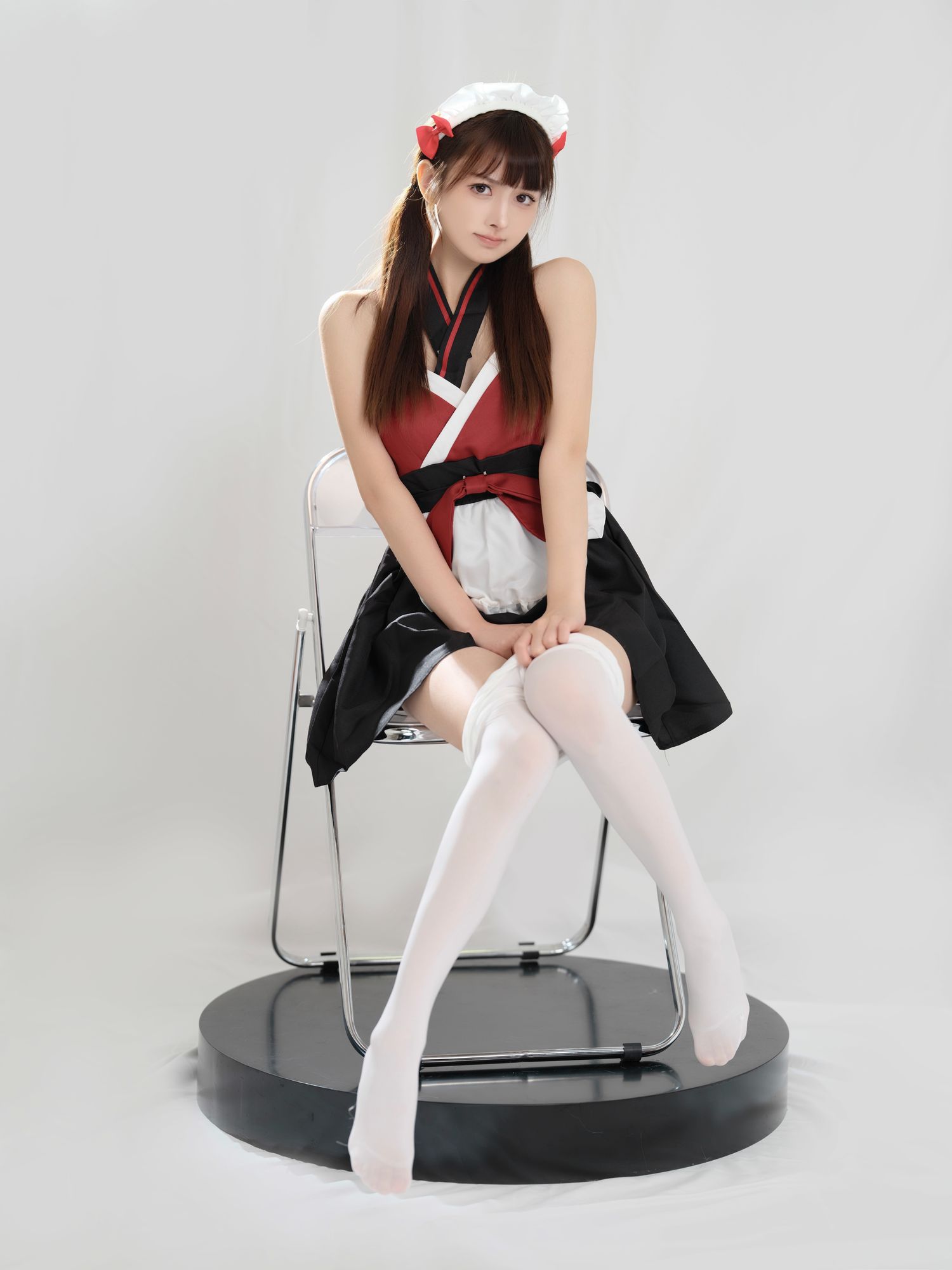 No.006-红衣小女仆 [25P]-次元堂