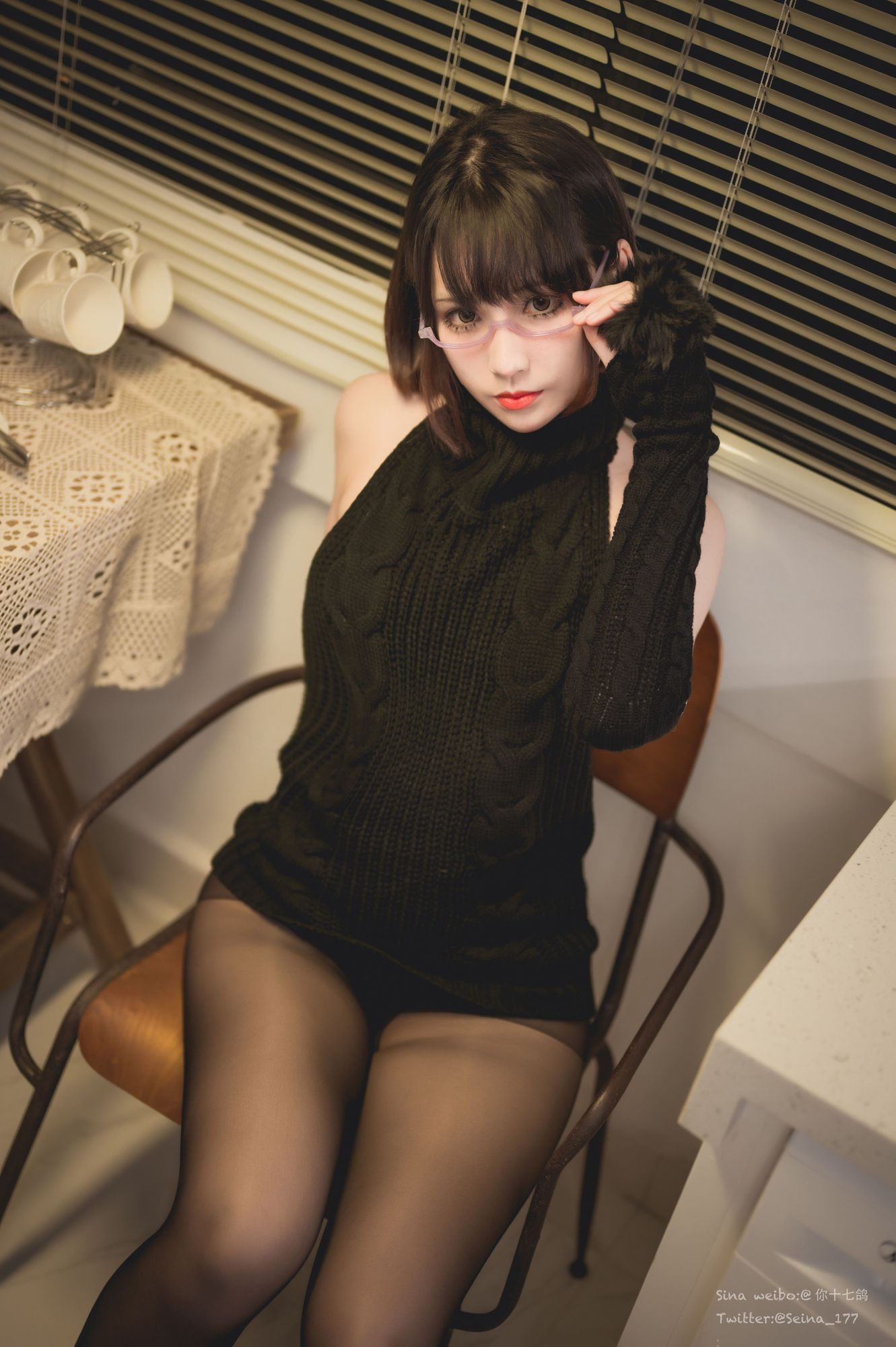 No.002 – 宿醉毛衣 [41P]-次元堂