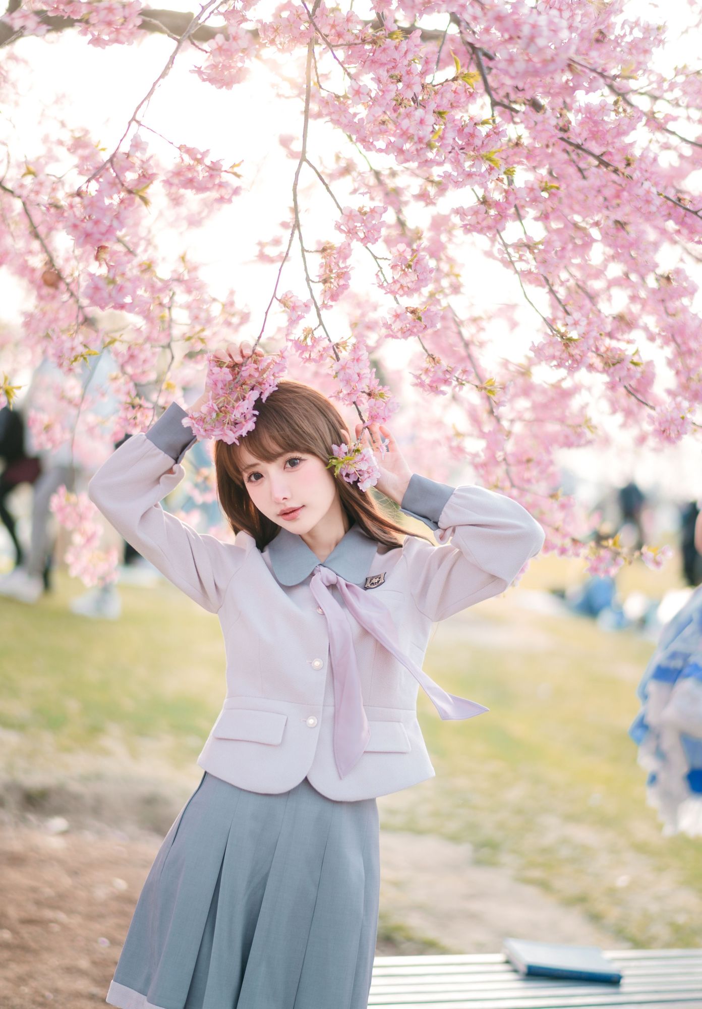 No.003 – 樱花下的JK少女 [18P]-次元堂