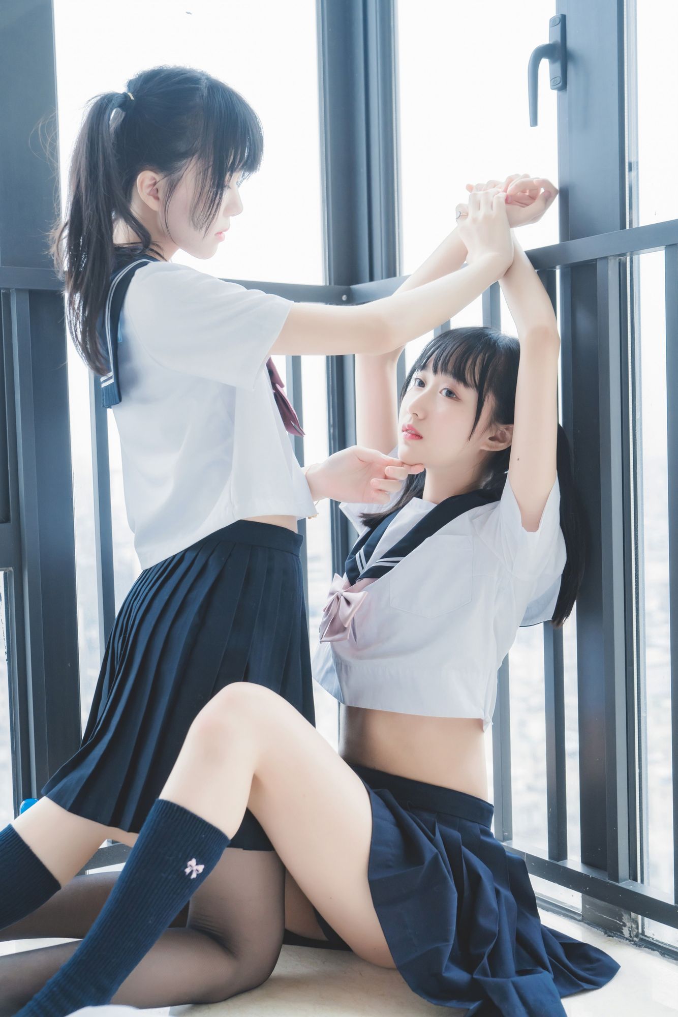 No.010-她 – 木绵绵OwO&桜桃喵 [37P]-次元堂