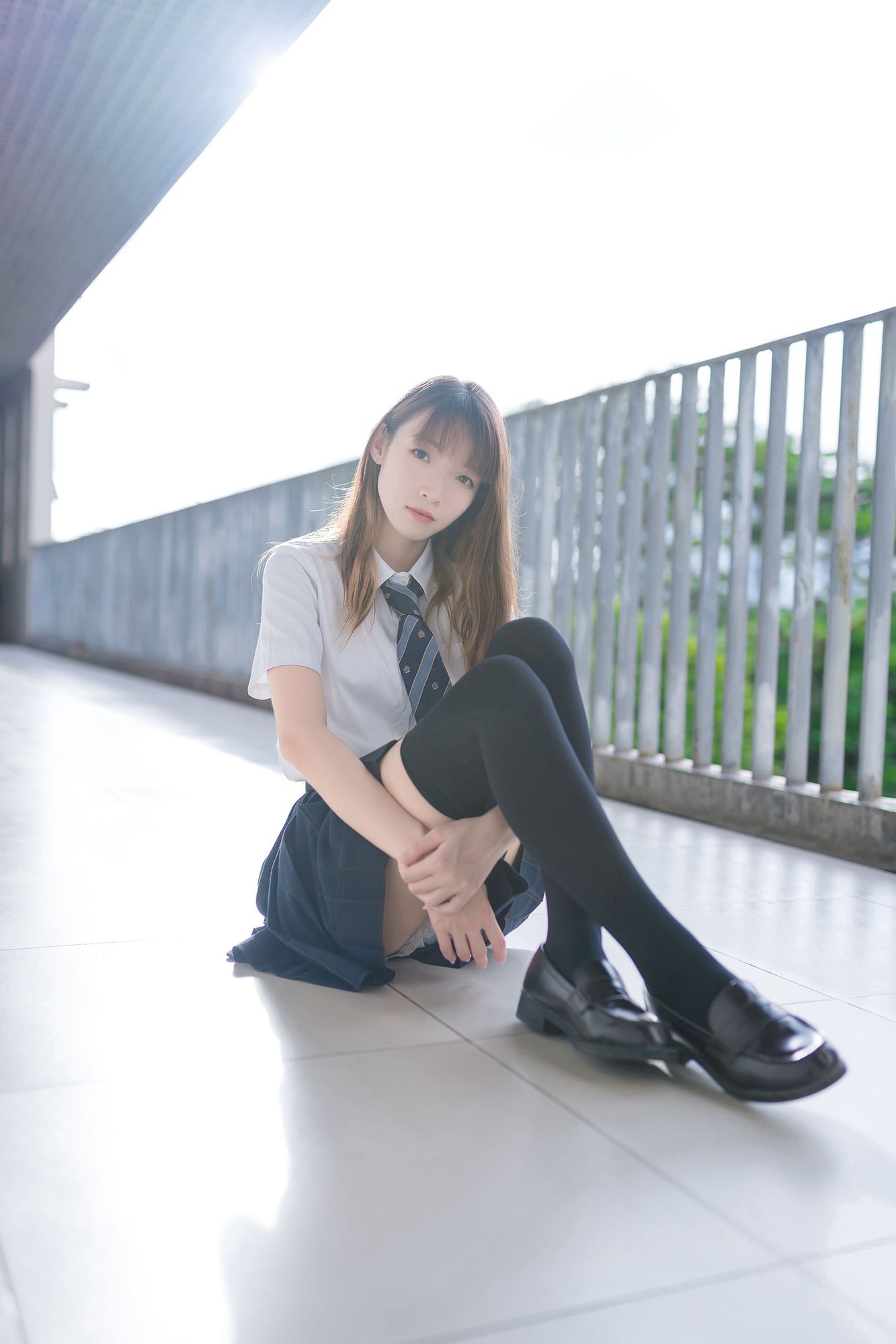 No.007-午后阳光下的黑丝学妹 [46P]-次元堂