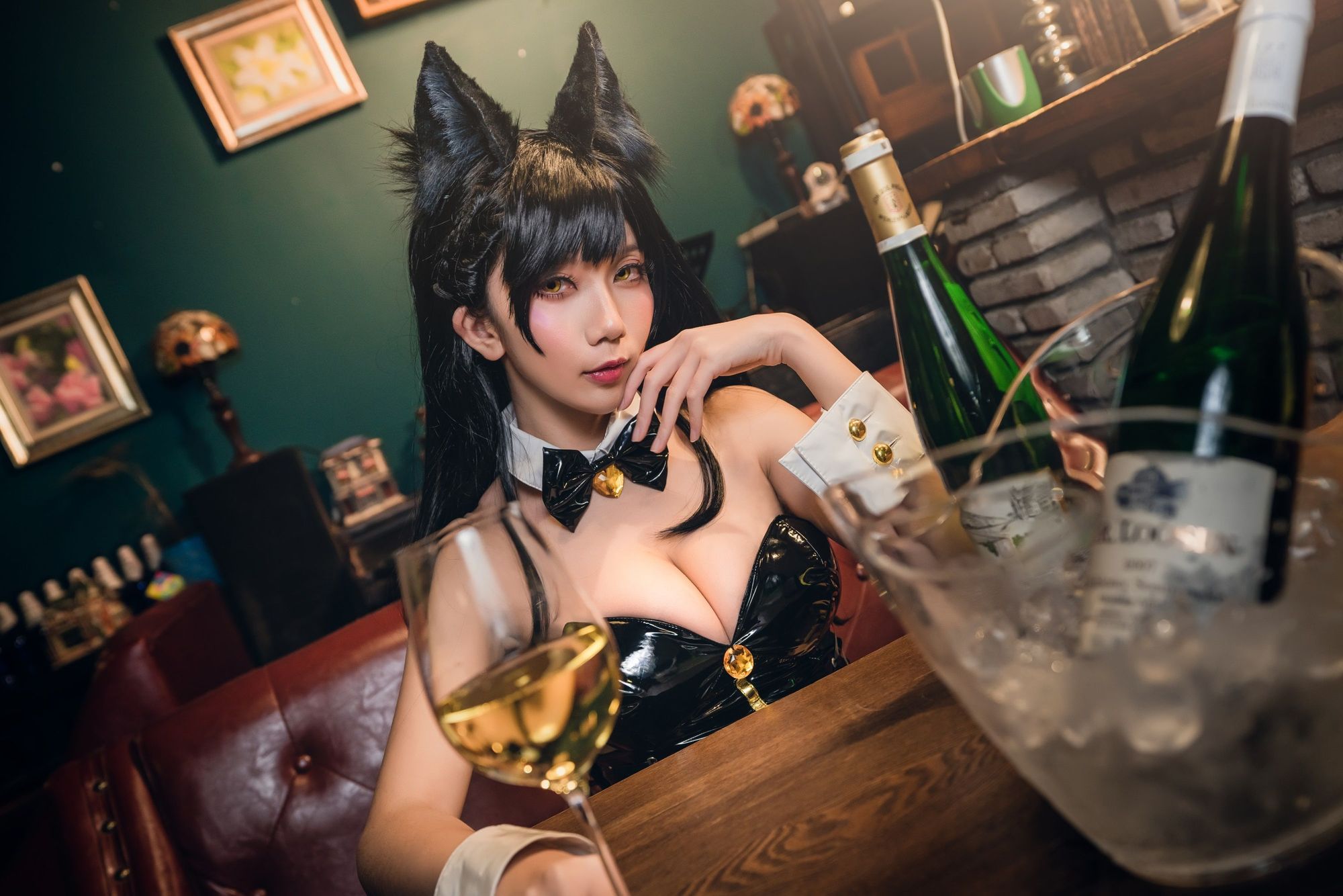 No.005-陪酒女郎 [15P]-次元堂
