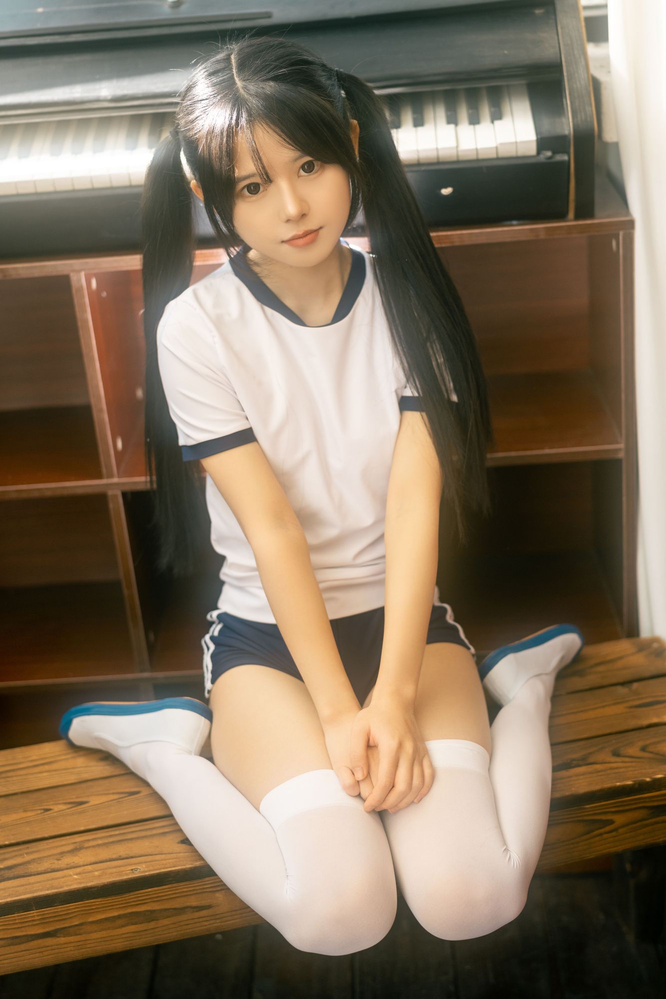No.003 – 春の更衣室 体操服 [47P]-次元堂