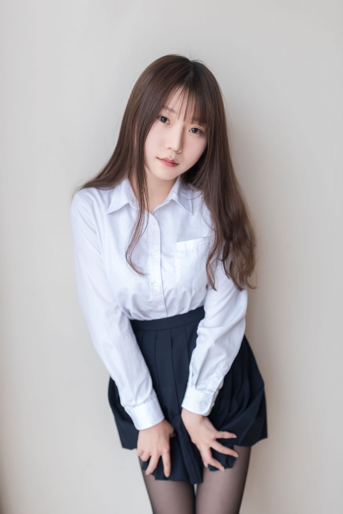 No.003-黑丝萌妹 [44P]-次元堂