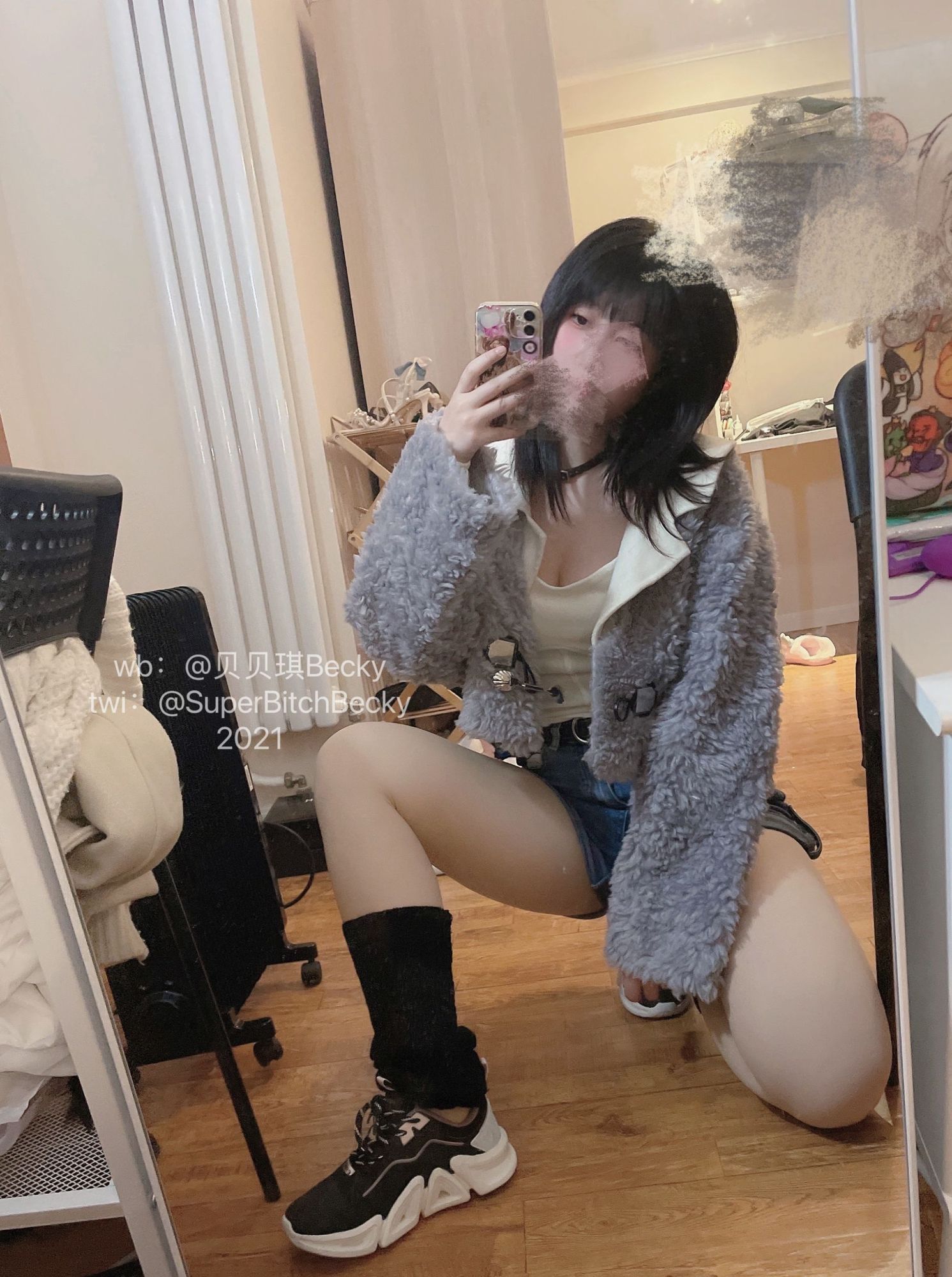 No.017 – 对镜黑发辣妹 [105P]-次元堂