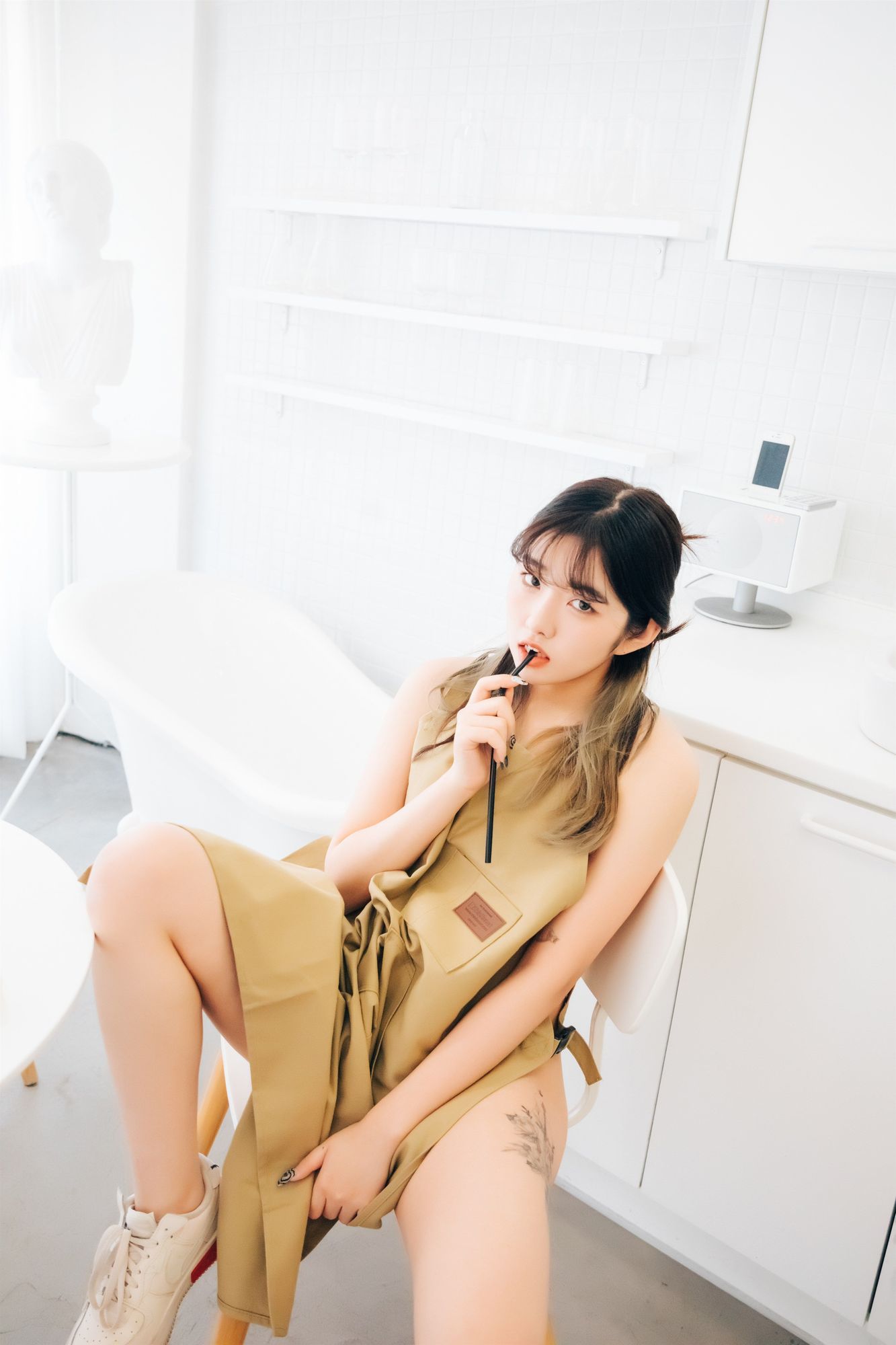 No.026-[Loozy] Nude Apron [110P]-次元堂
