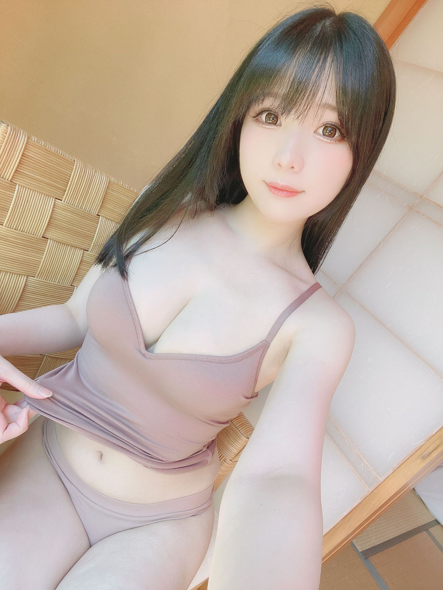 No.063-Fantia 2022年10月合集 (5期) [112P]-次元堂