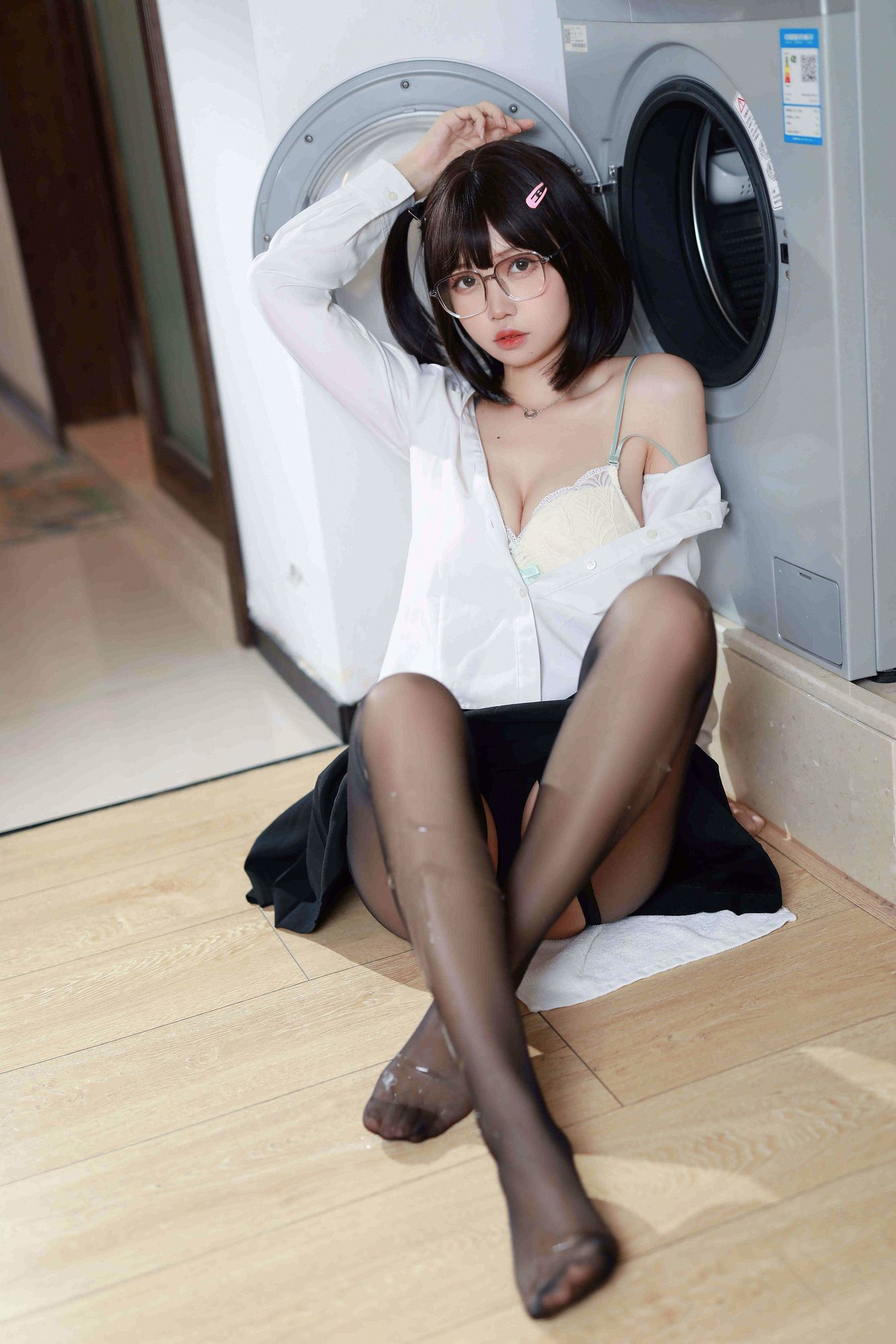 No.002-眼镜妹妹 [32P]-次元堂