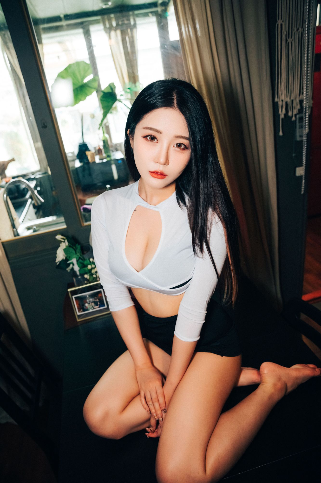 No.005-[LOOZY] Roomate [52P]-次元堂