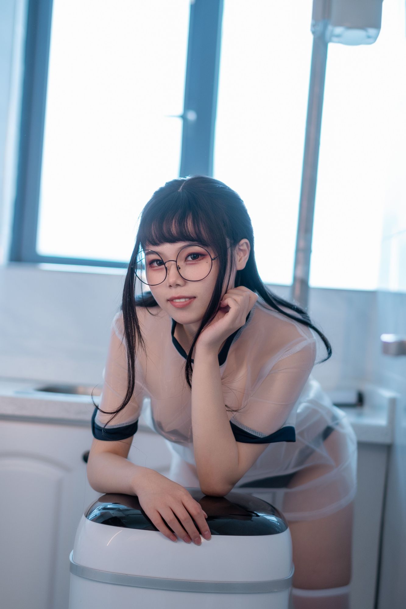 No.009-喝酸奶的眼镜娘 [35P]-次元堂
