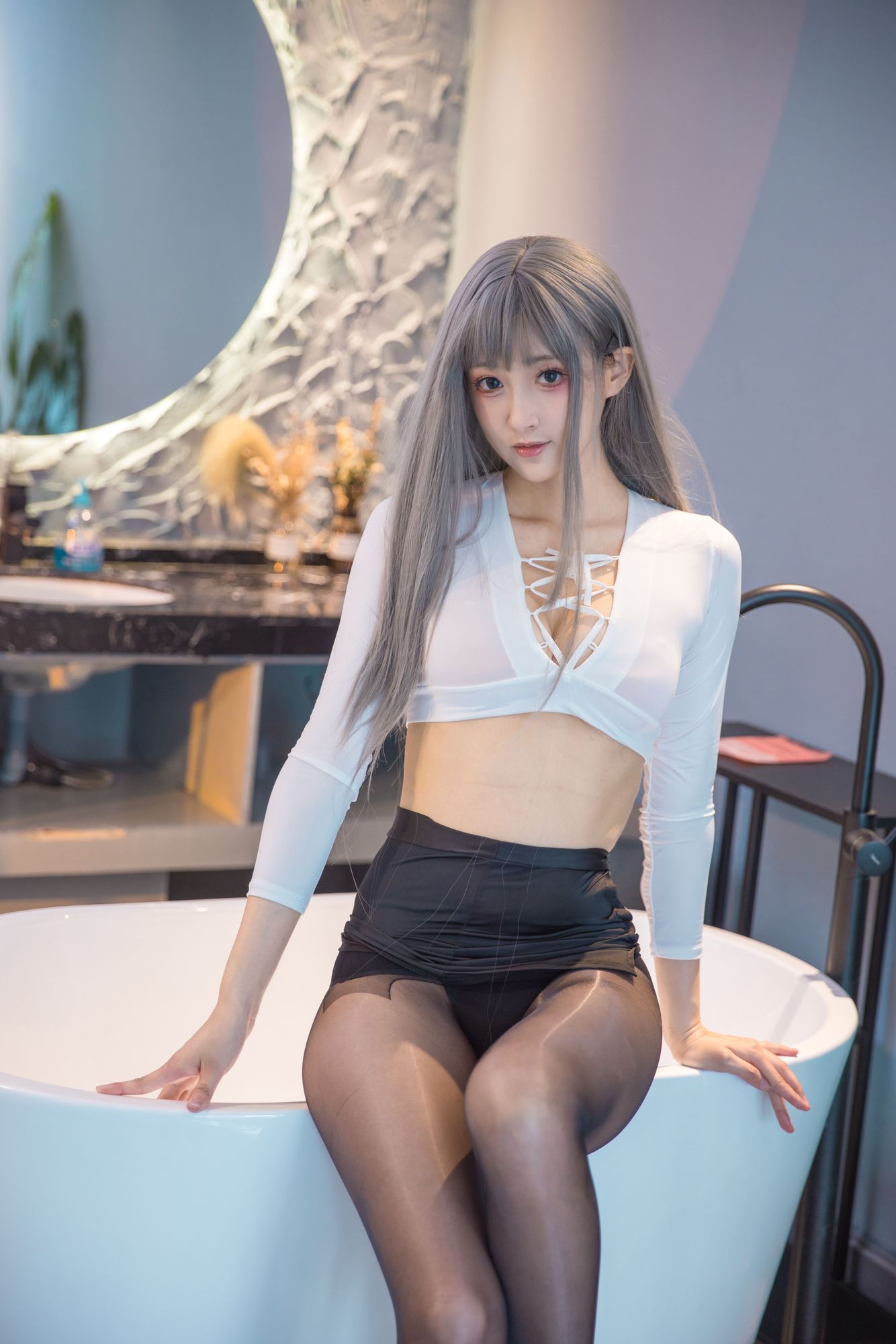 No.010 – 浴缸湿身黑丝 [23P]-次元堂
