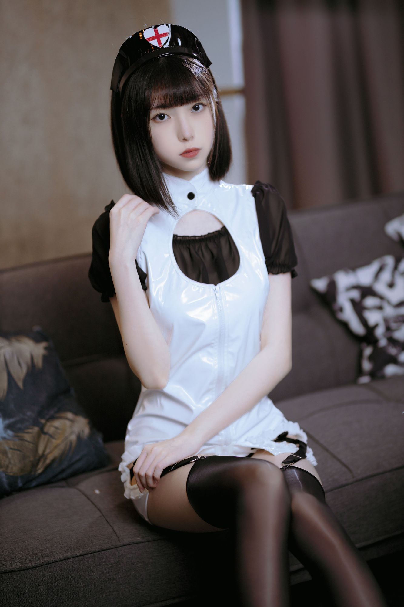No.026 – 黑丝护士 [40P]-次元堂