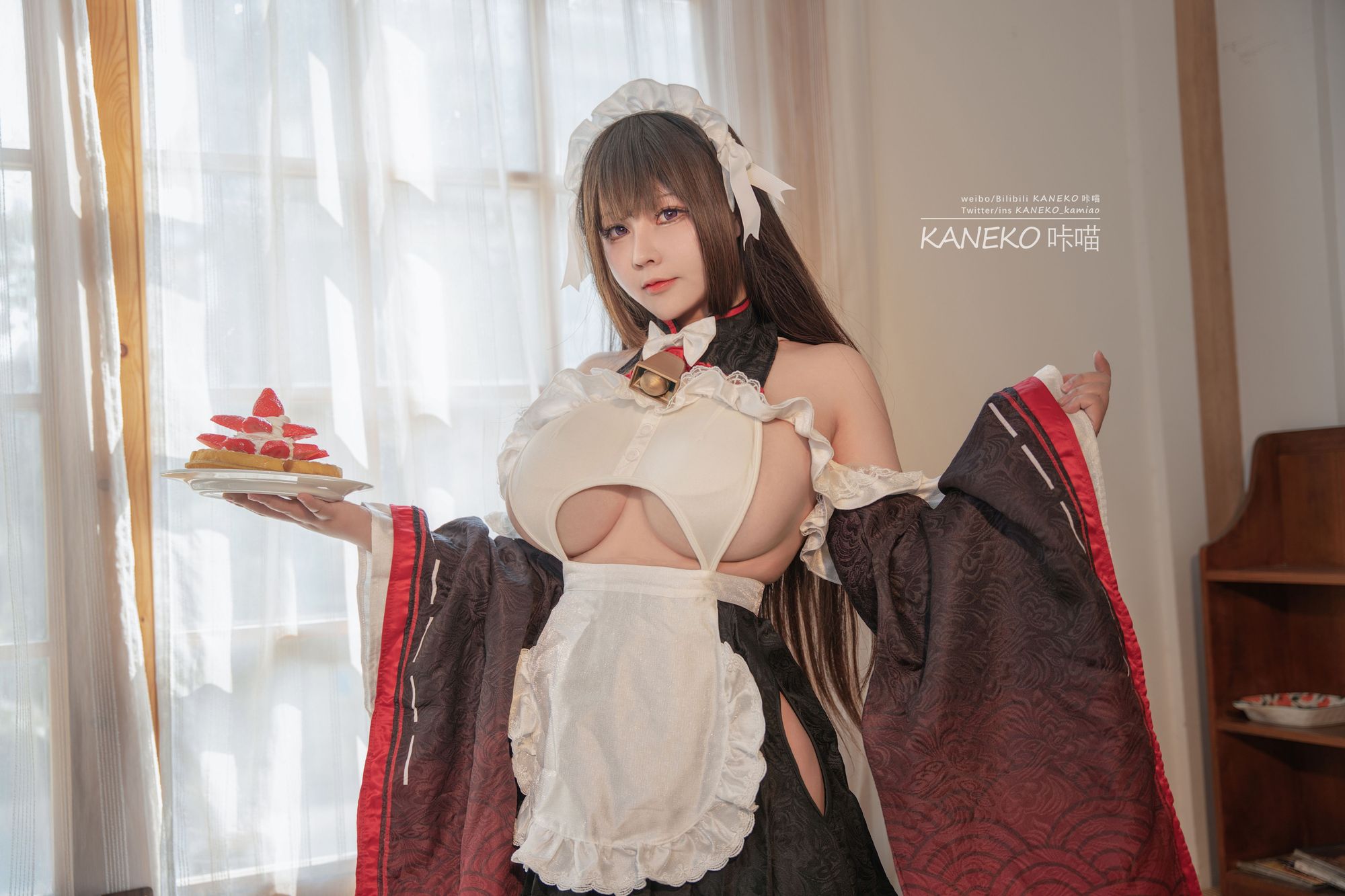 No.028 – 樫野牛牛女仆 [29P 2V]-次元堂