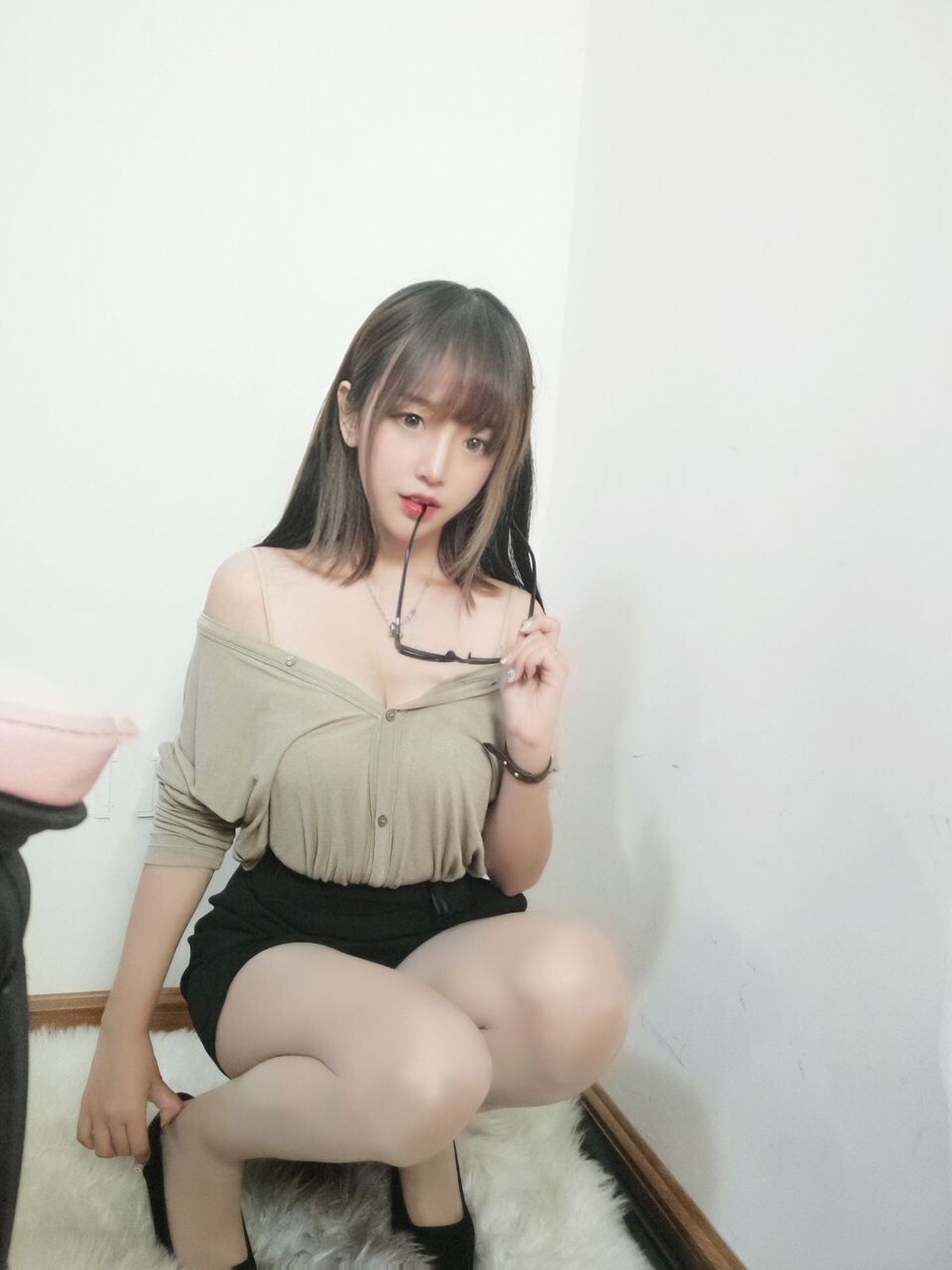 No.037-肉色丝袜 [7P]-次元堂