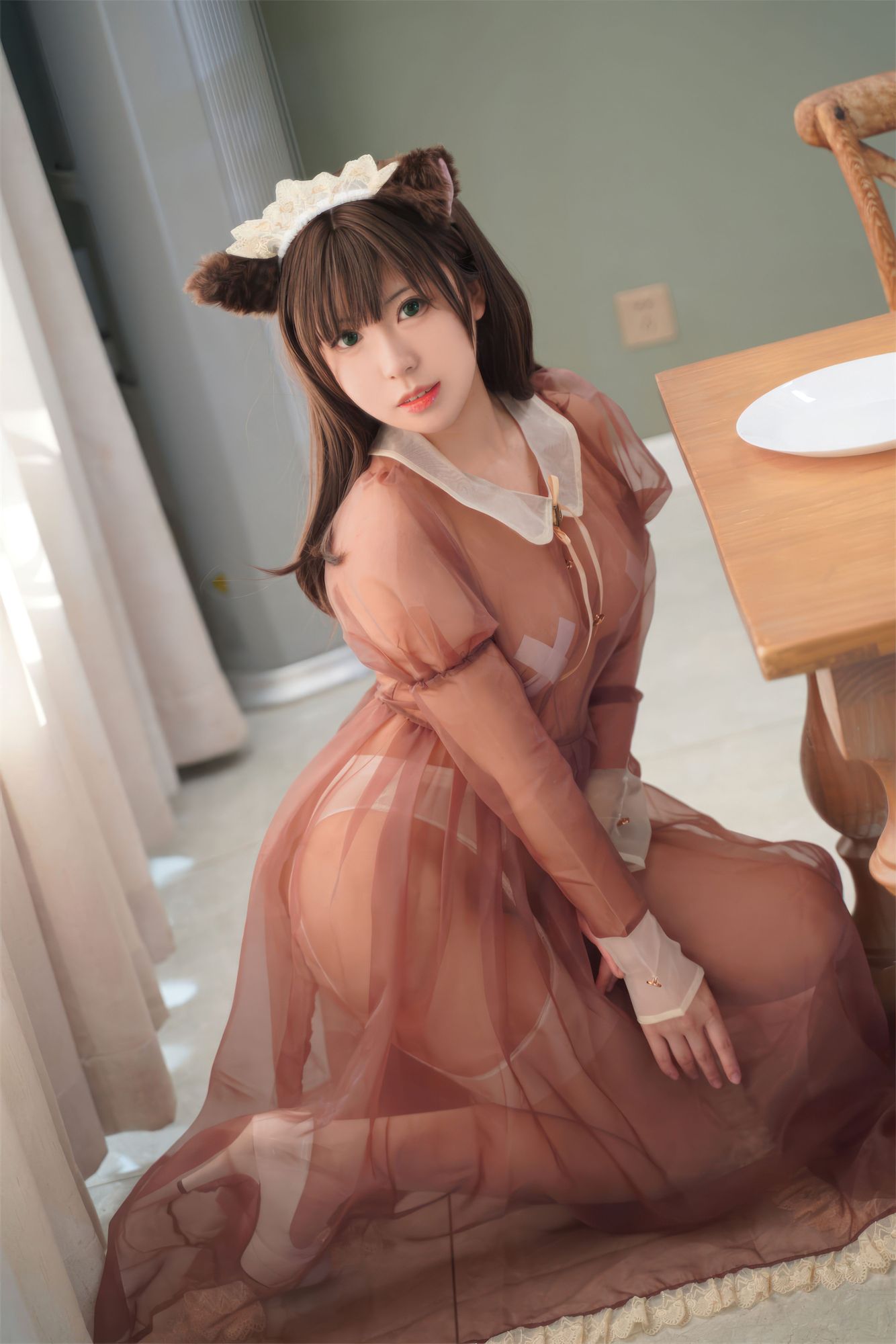 No.040 – 棕色透明女仆 [35P]-次元堂