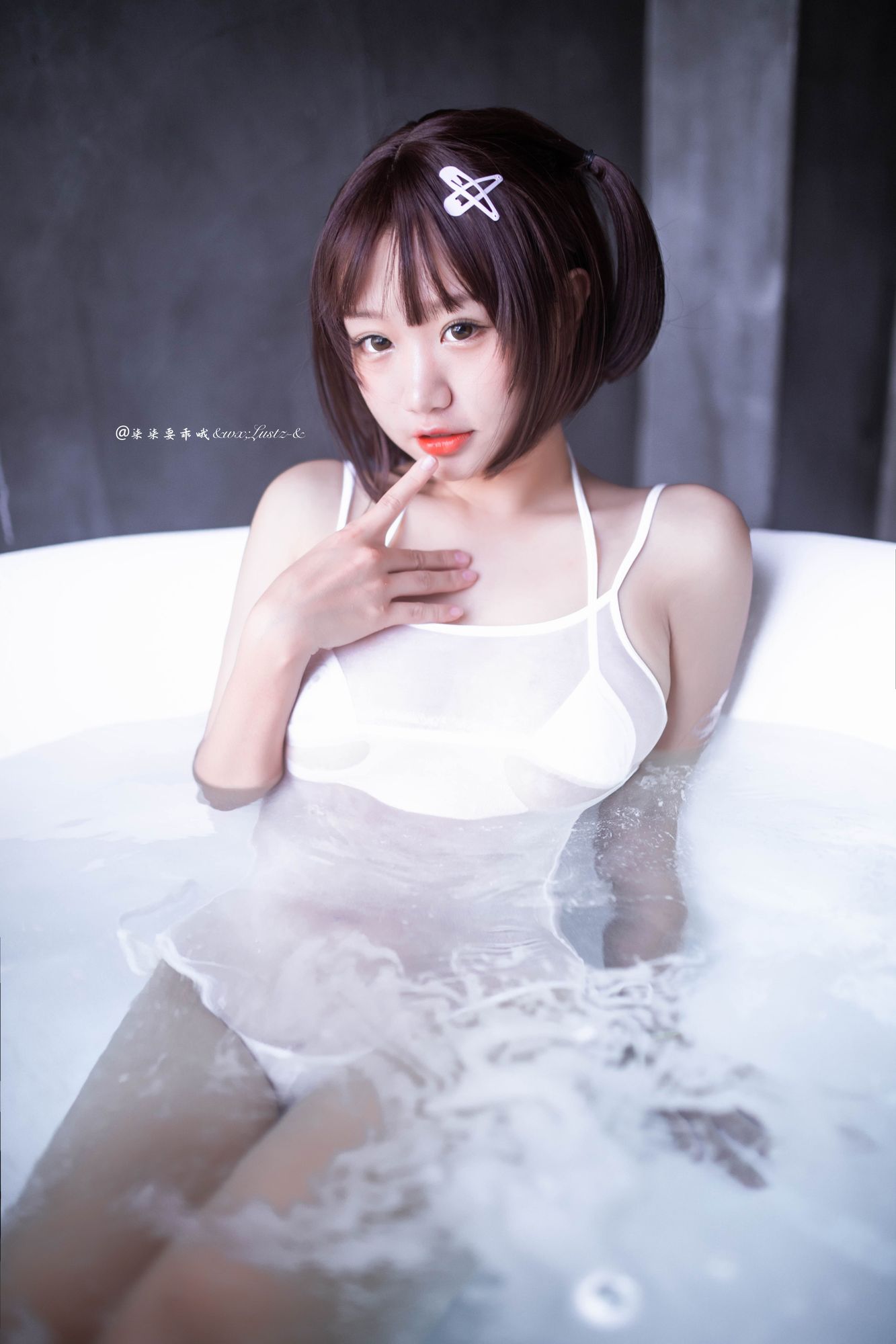 No.042 – 激凸死库水和白色Spa [34P]-次元堂