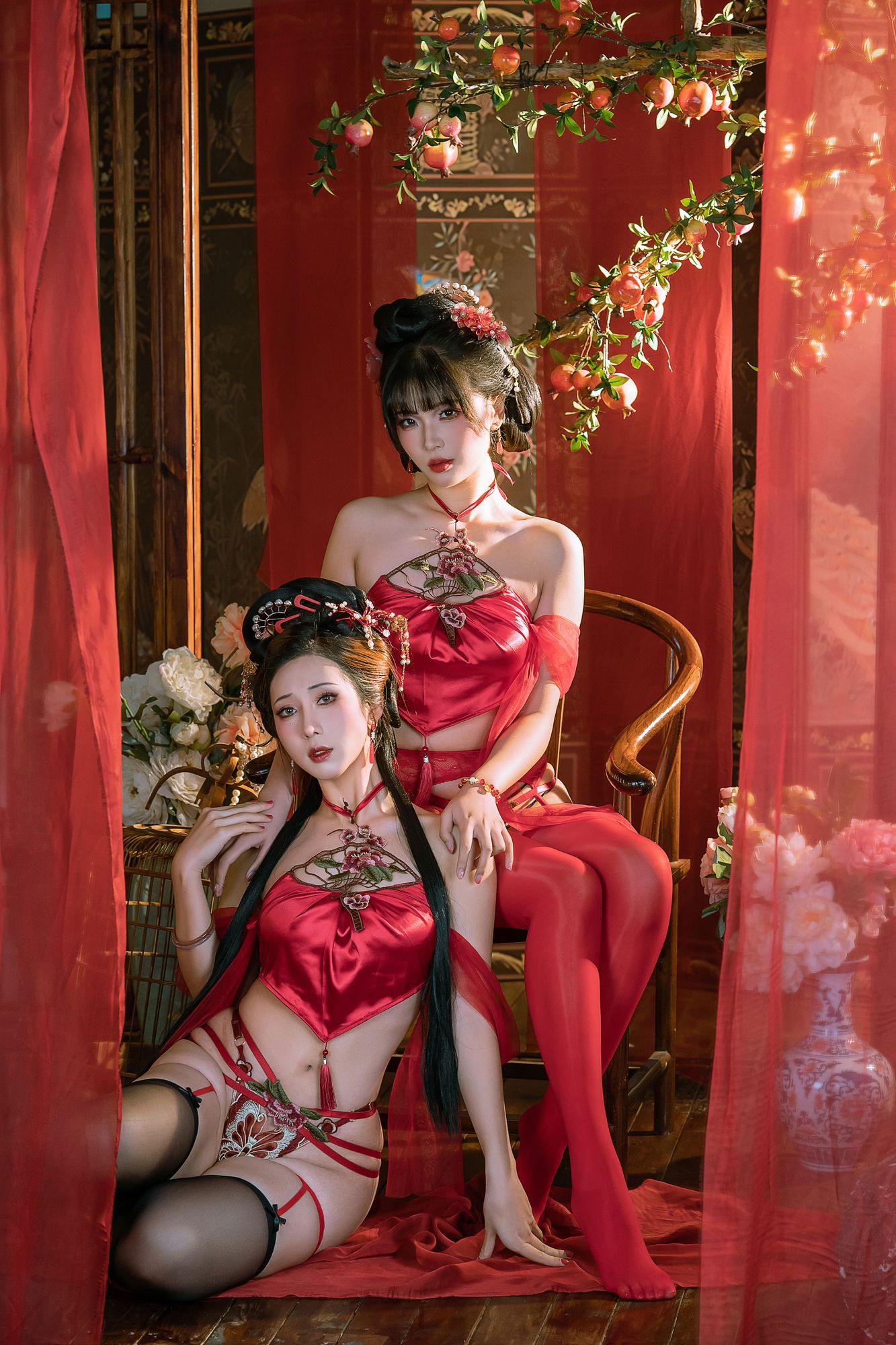 No.051 – 情趣肚兜 (&云溪溪) [23P 1V]-次元堂