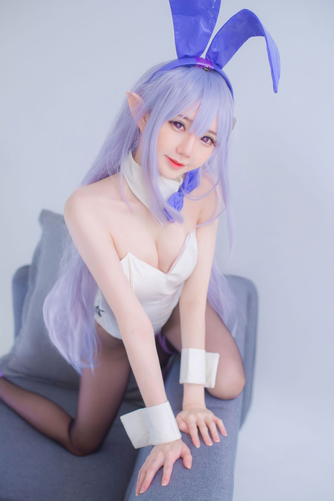 No.054 – Emilia BunnyGirl [32P]-次元堂