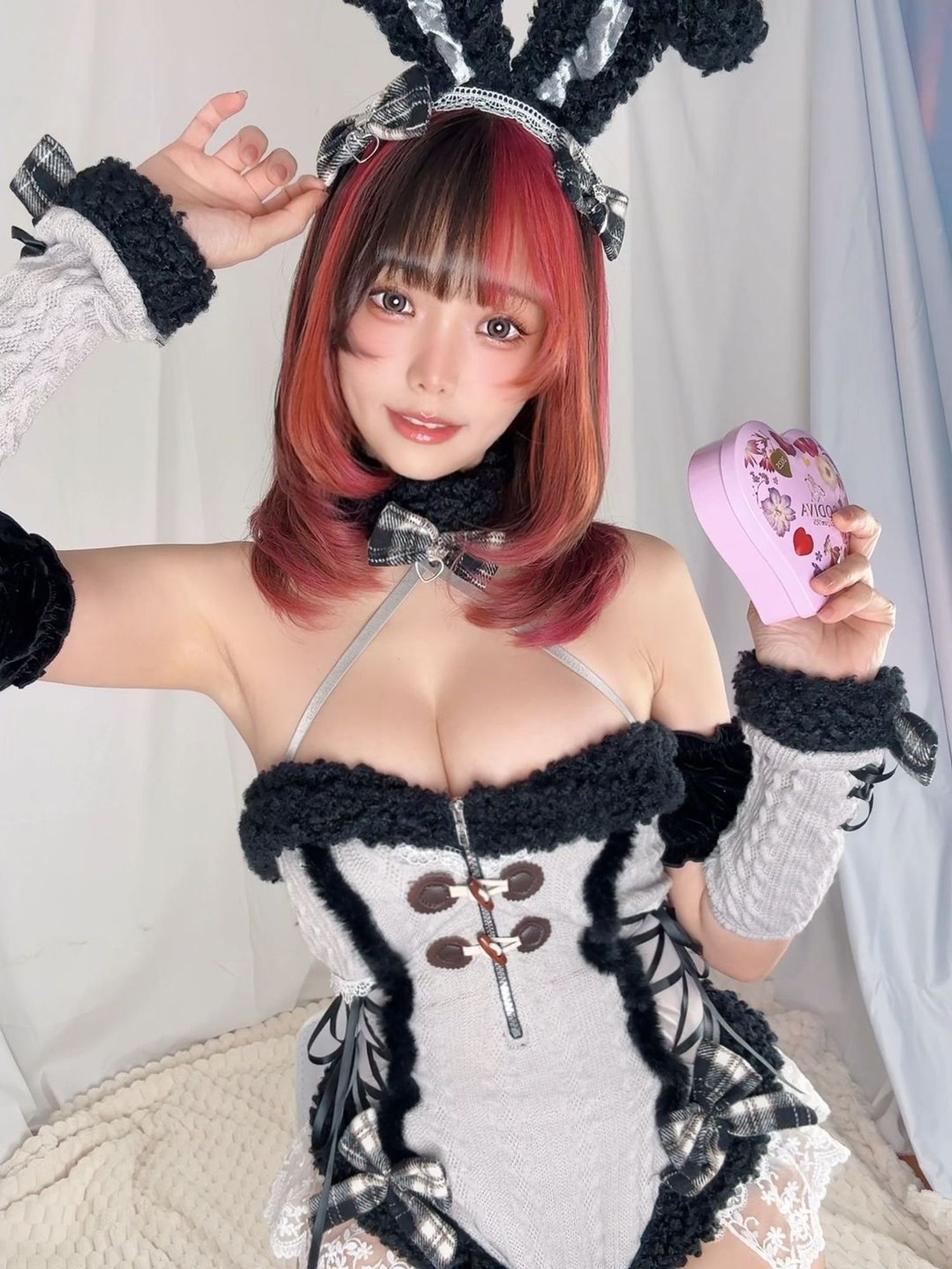 No.105 – Shirogane noel~Nun [27P 13V]-次元堂