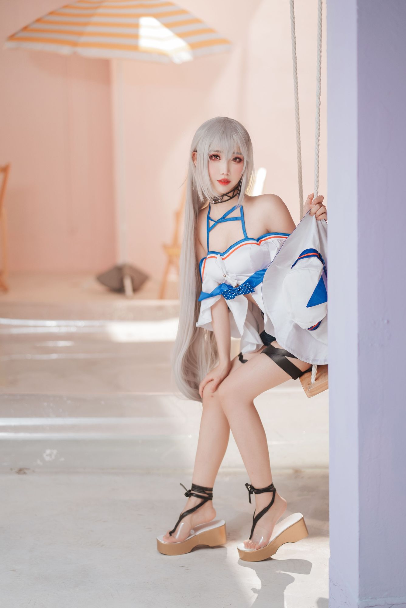 No.128 – 斯卡蒂泳装 [18P]-次元堂