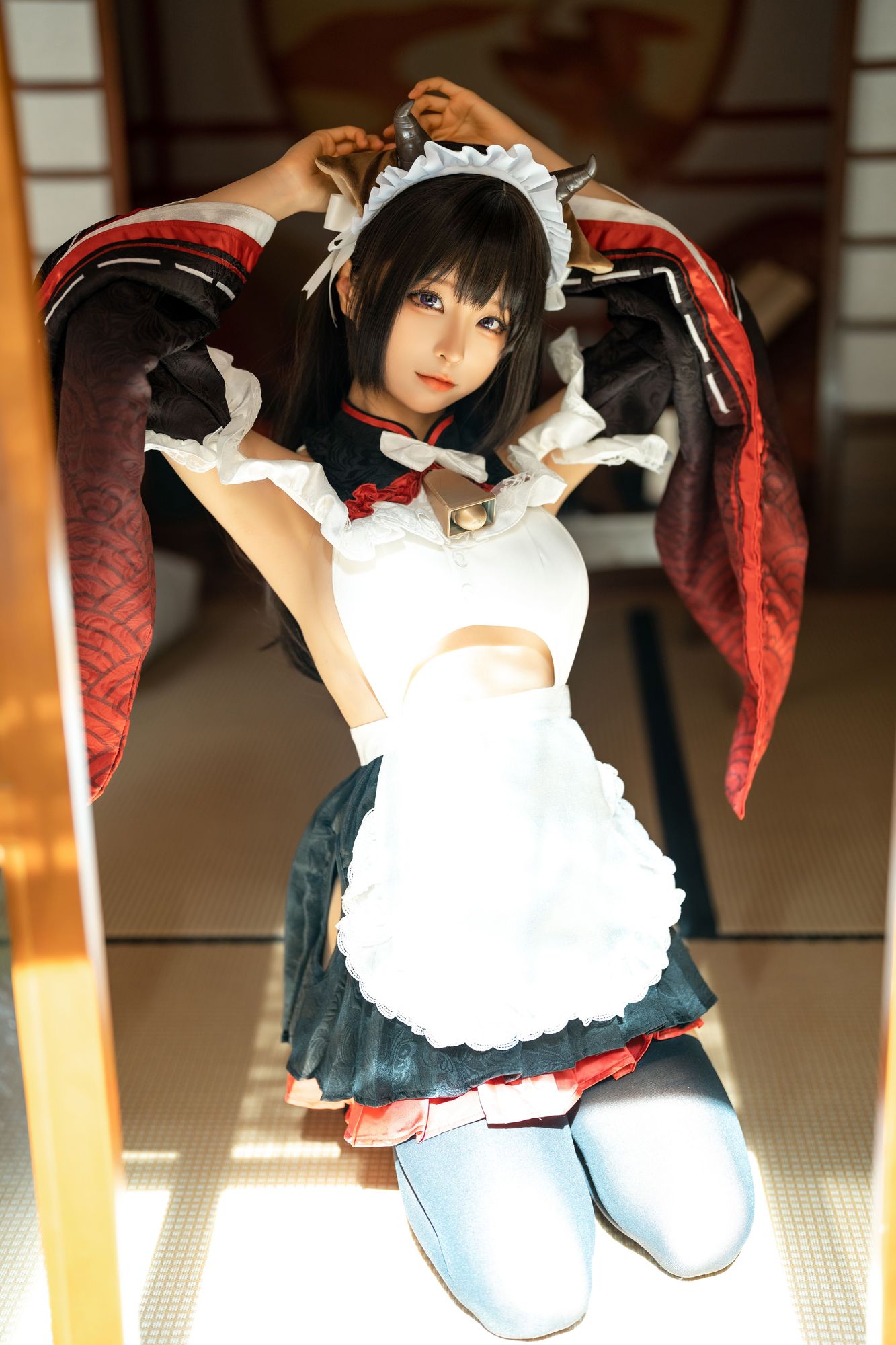No.222 – 牛牛女仆 [15P]-次元堂