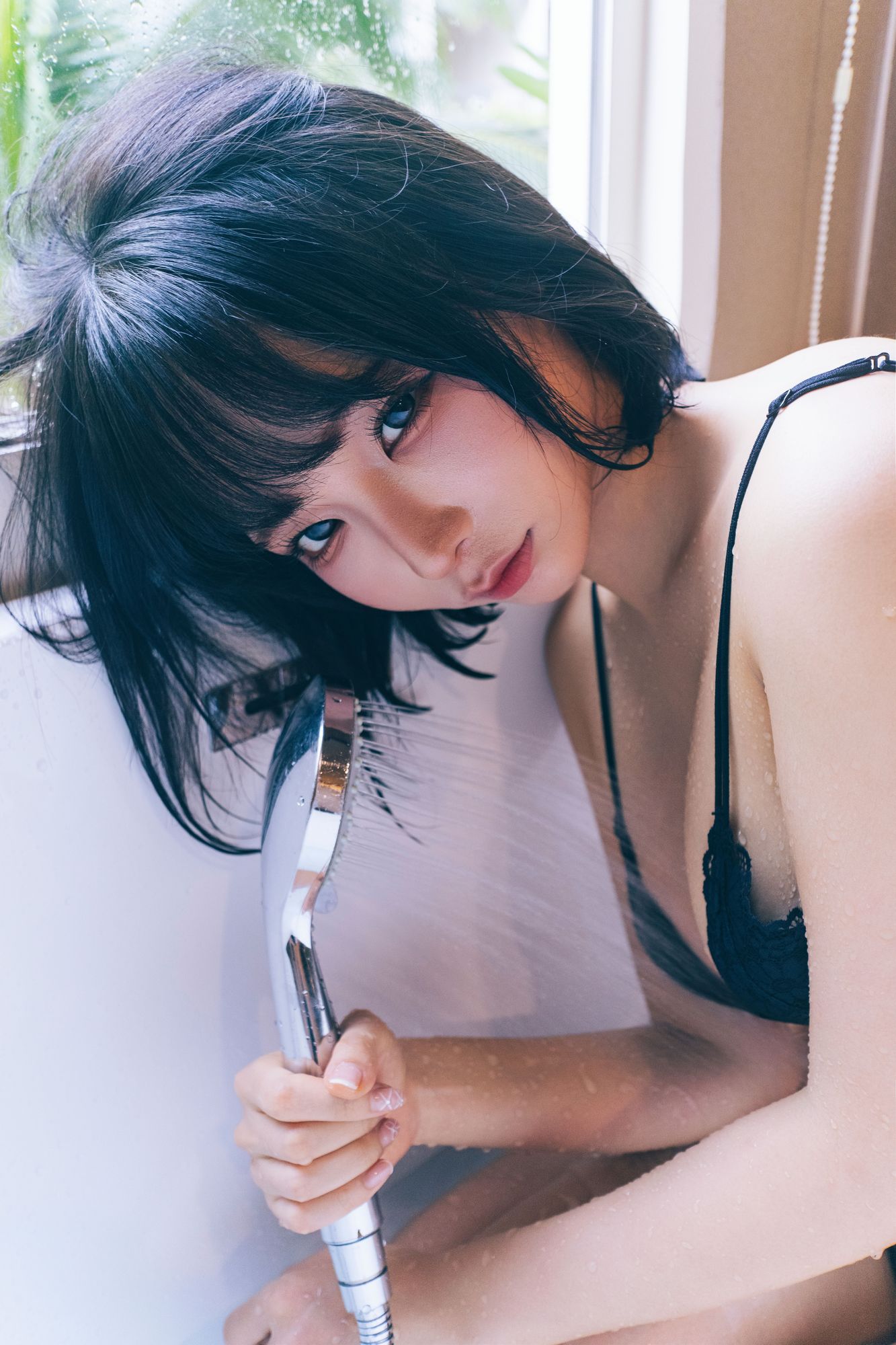 No.340 – 凝视 [56P]-次元堂