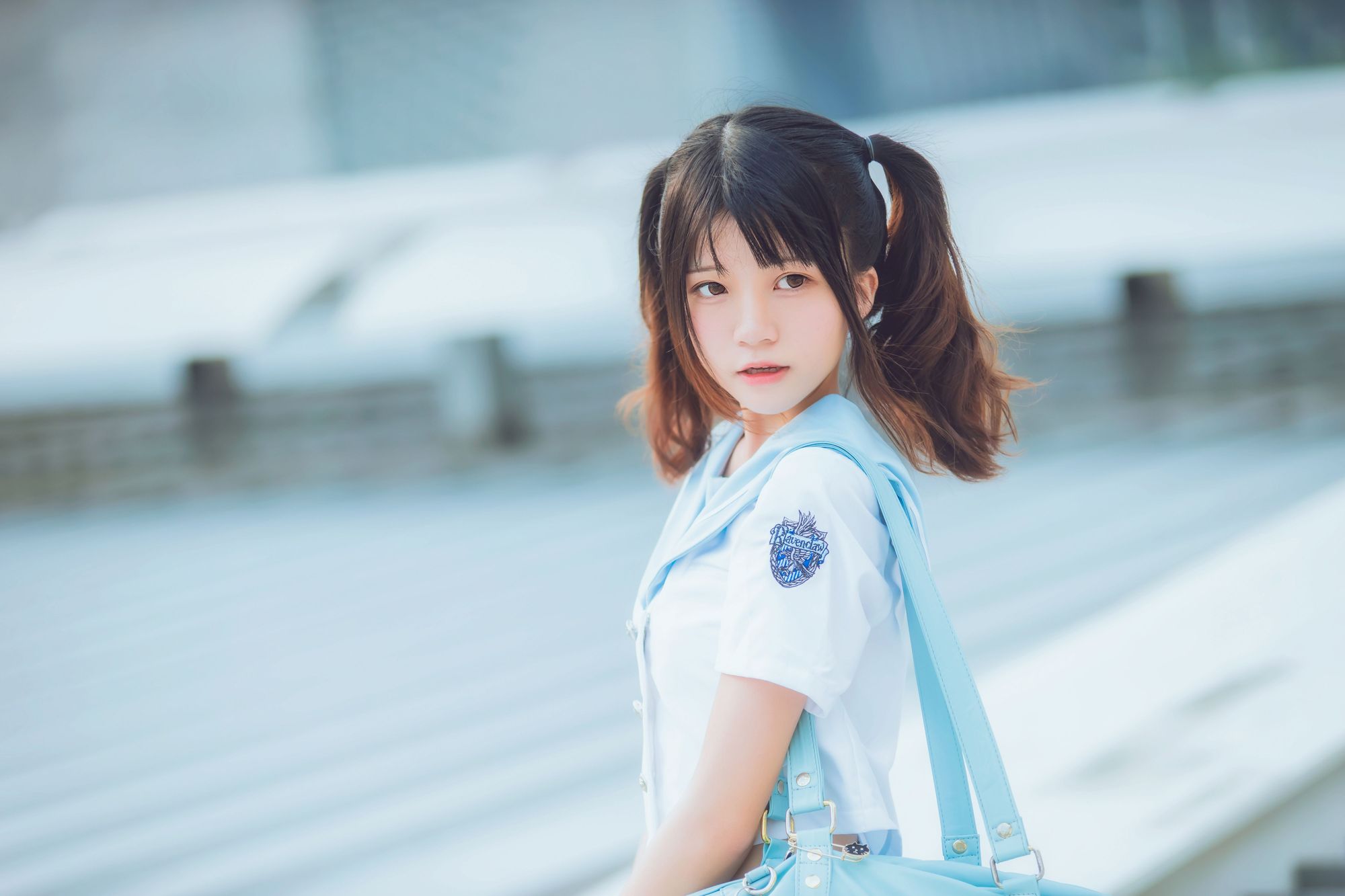 No.143-少女×4 – 微风轻轻起 [19P]-次元堂