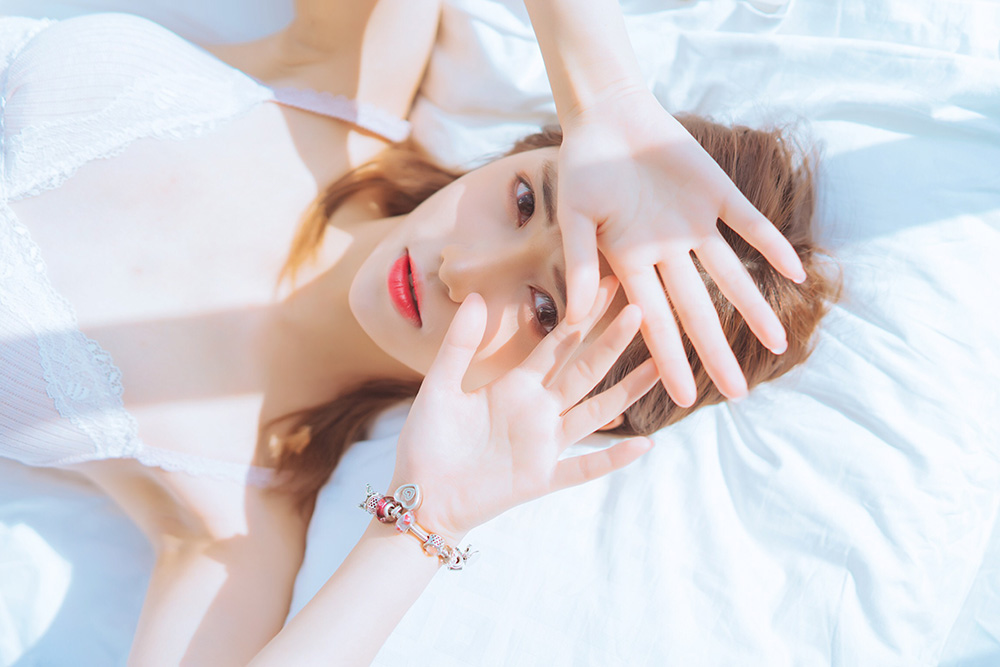 00 后古风 coser 南桃 Momoko：从二次元少女到百万粉顶流的逆袭之路