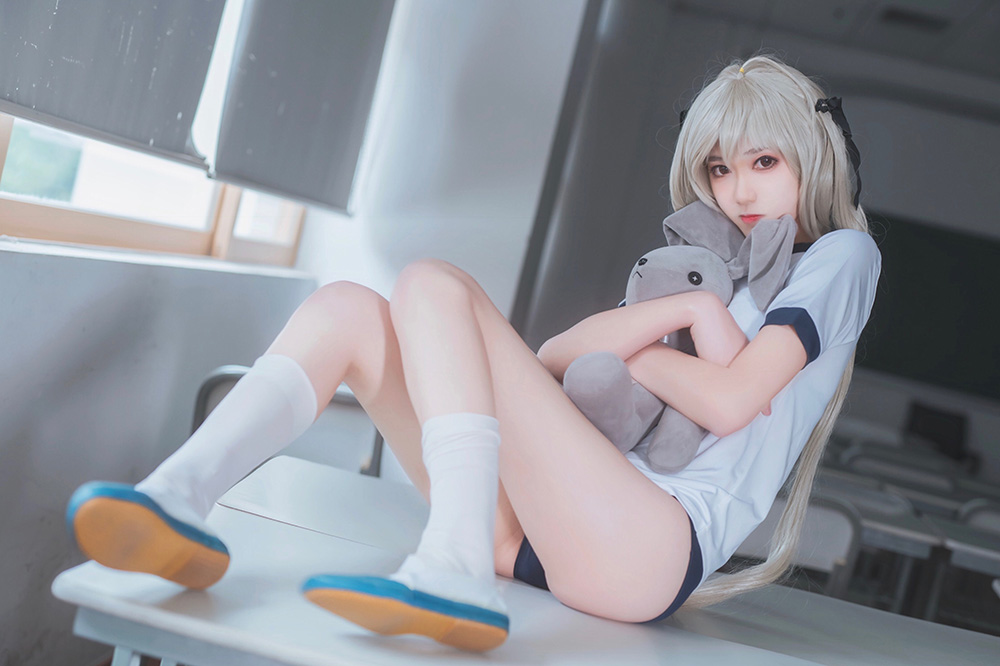 00 后古风 coser 南桃 Momoko：从二次元少女到百万粉顶流的逆袭之路