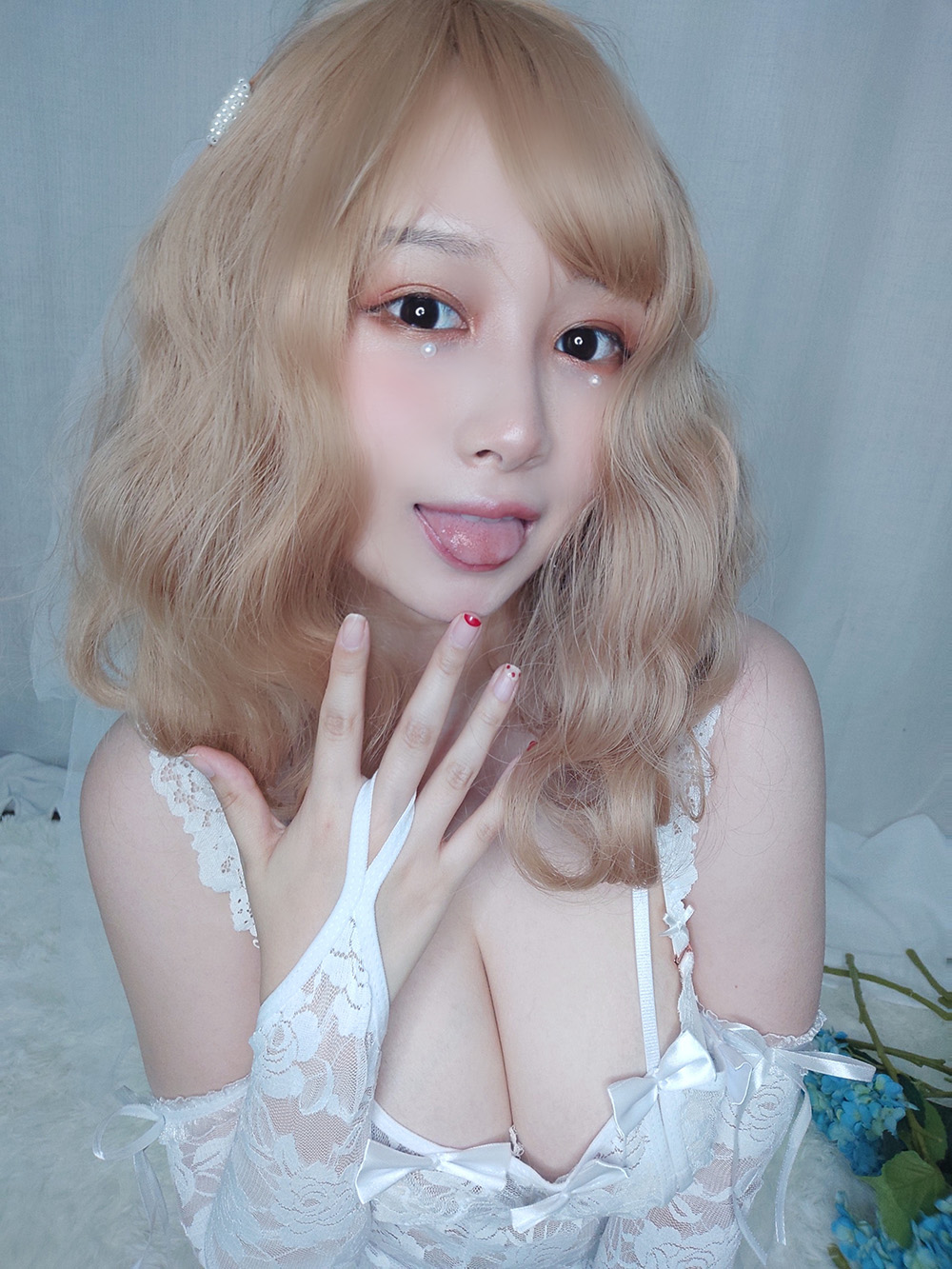 00神仙Coser PAKI酱火出圈！百变造型惊艳全网