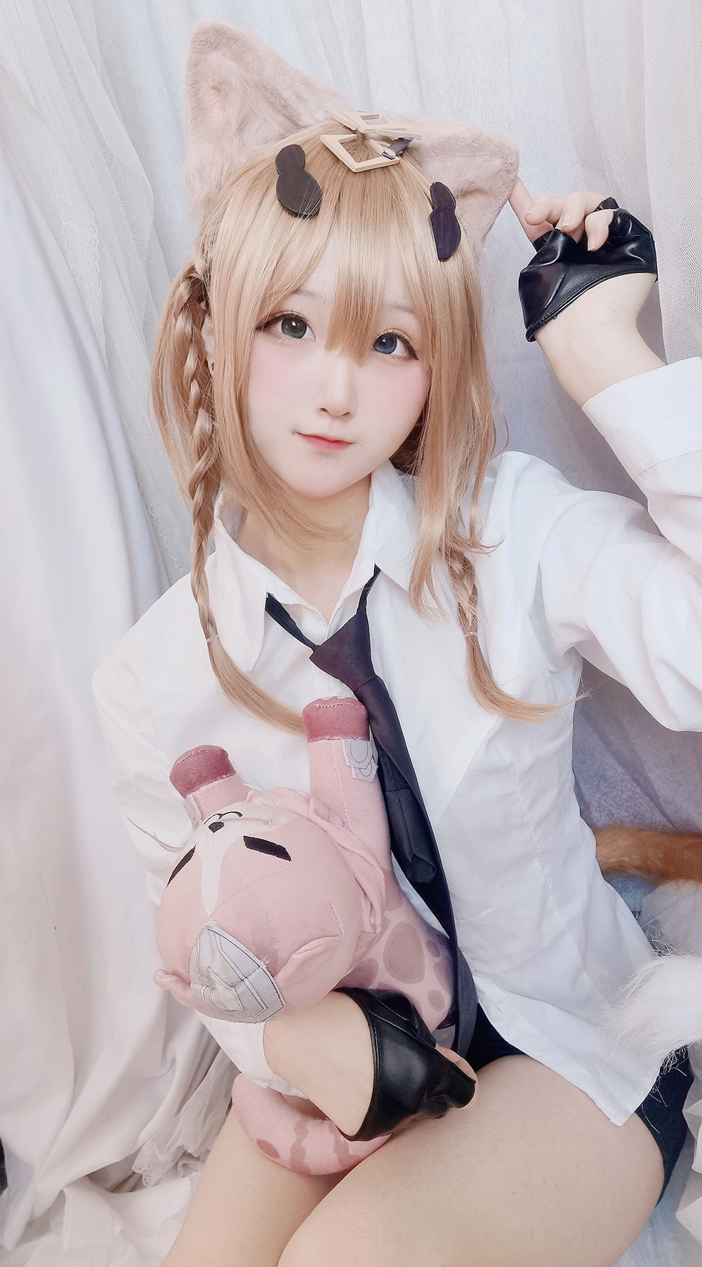 150cm萌妹霸榜二次元!足控天花板Seele麦麦凭什么火出圈? 150cm萌妹霸榜二次元!足控天花板Seele麦麦凭什么火出圈?
