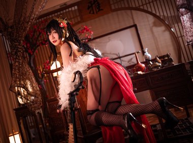 175cm神级Coser！Zyra秋用化妆术 “复活” 二次元顶流-次元堂