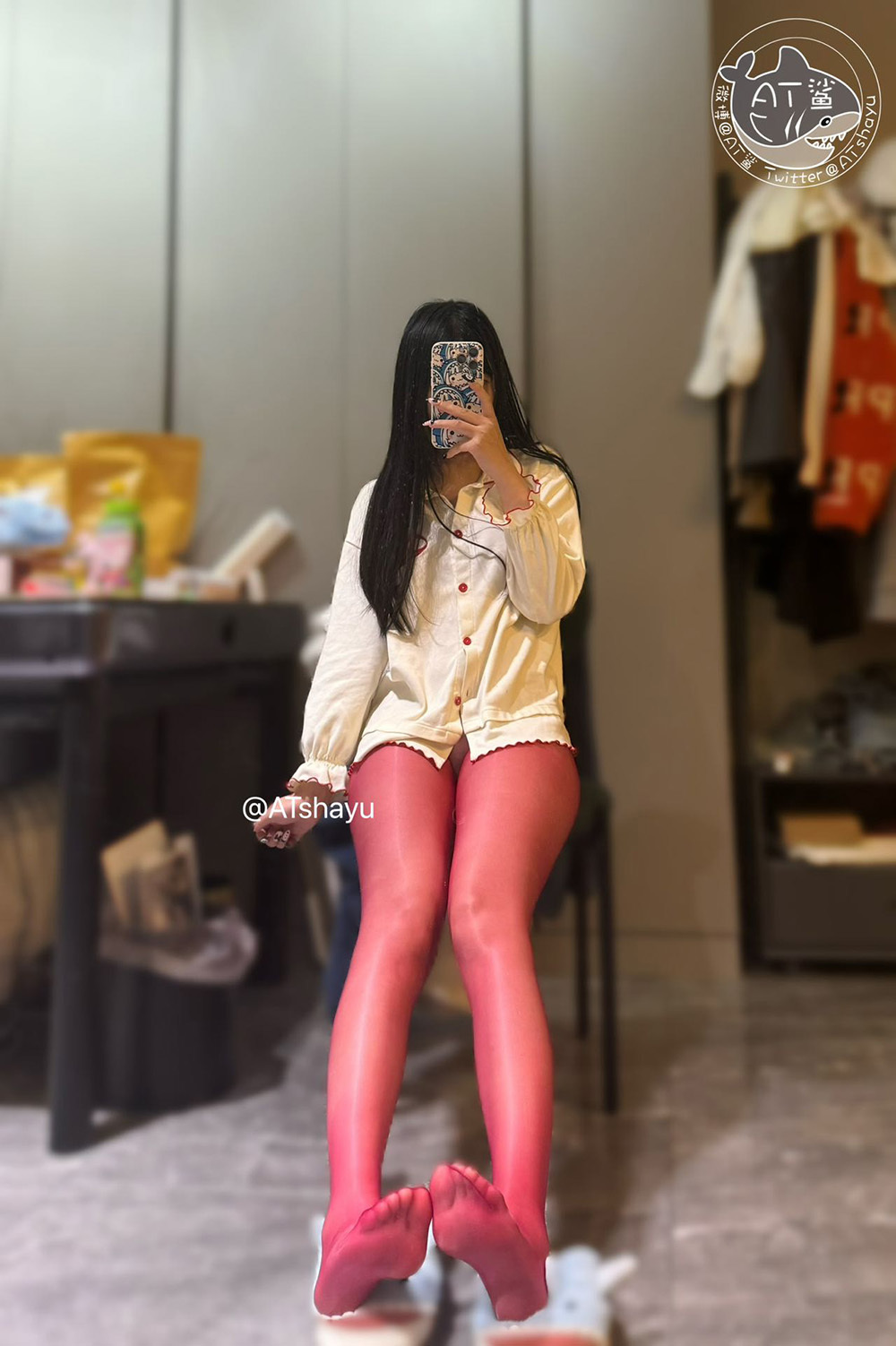 AT鲨 红丝[21P-3.2M]