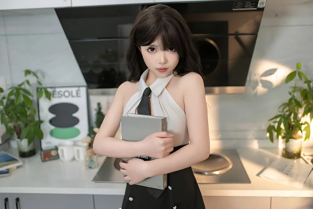 Bangni邦尼 小职员[81P-392M]-次元堂