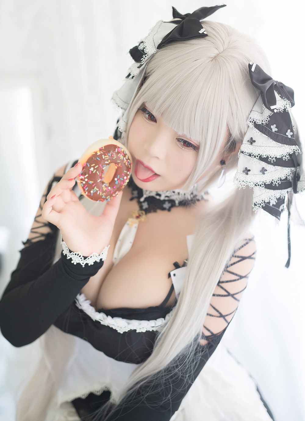 一眼沦陷！这个把角色 “焊在身上” 的Coser，让百万网友疯狂点赞白烨
