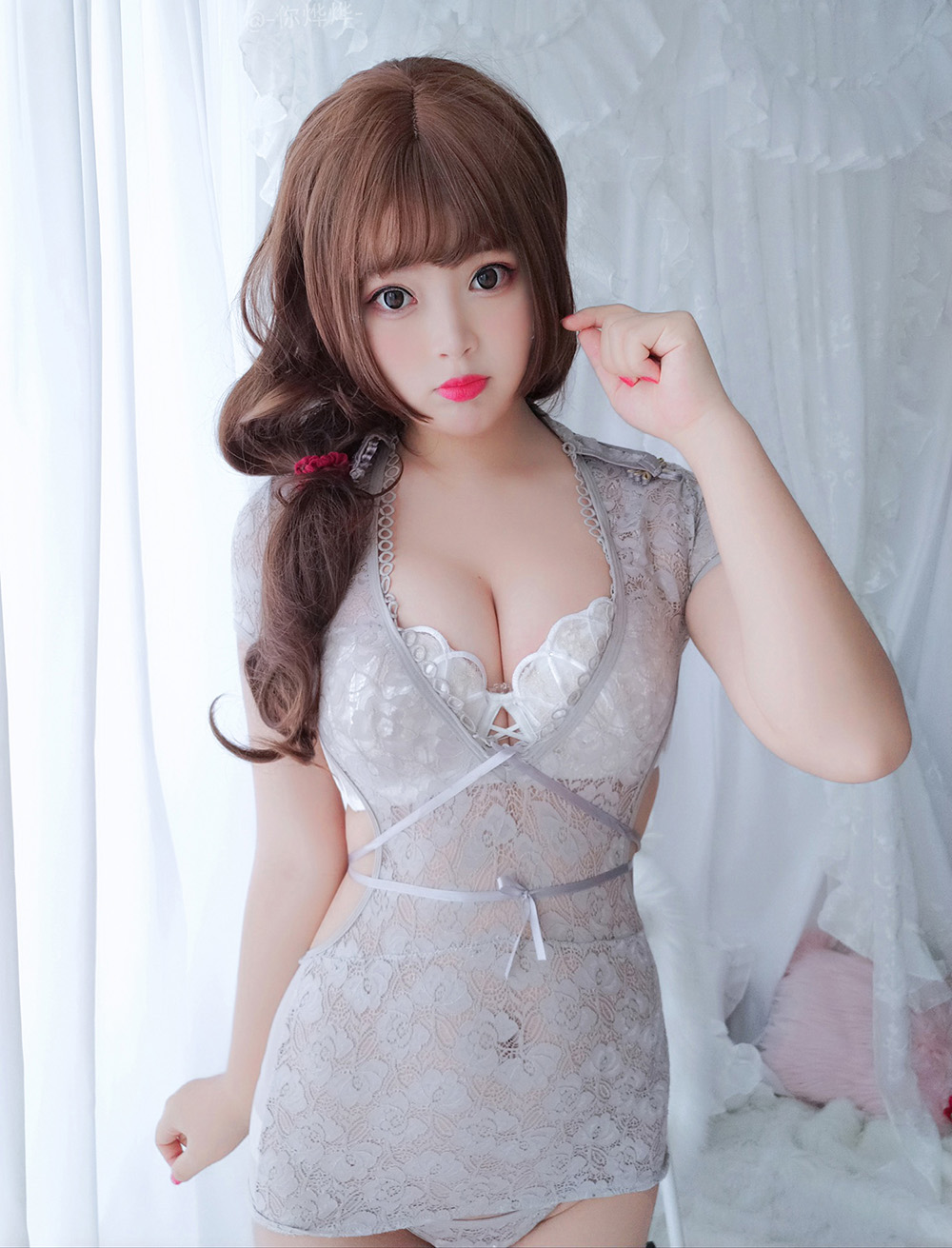 一眼沦陷！这个把角色 “焊在身上” 的Coser，让百万网友疯狂点赞白烨-次元堂