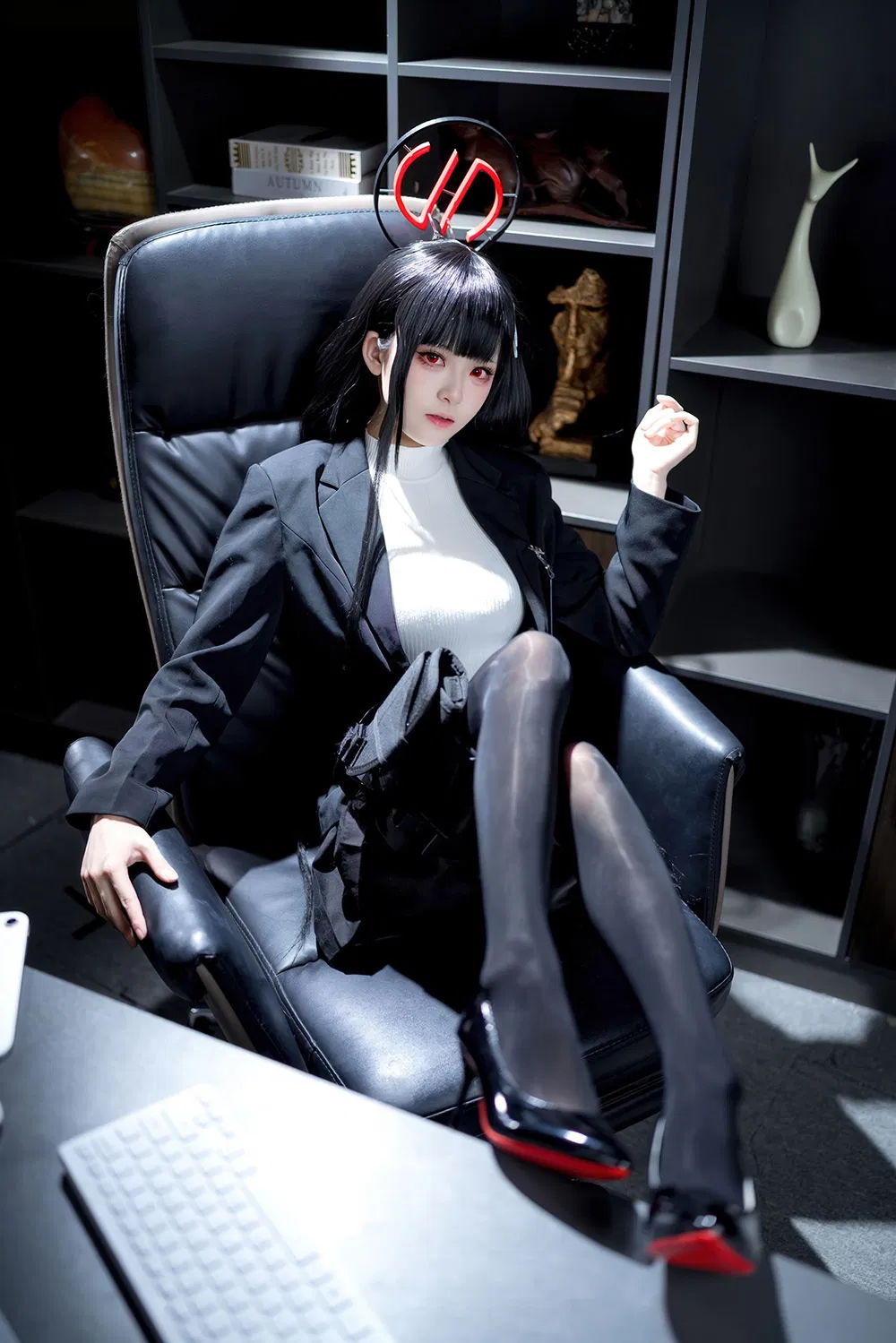 九柒喵 调月莉音 [64P-535M]-次元堂