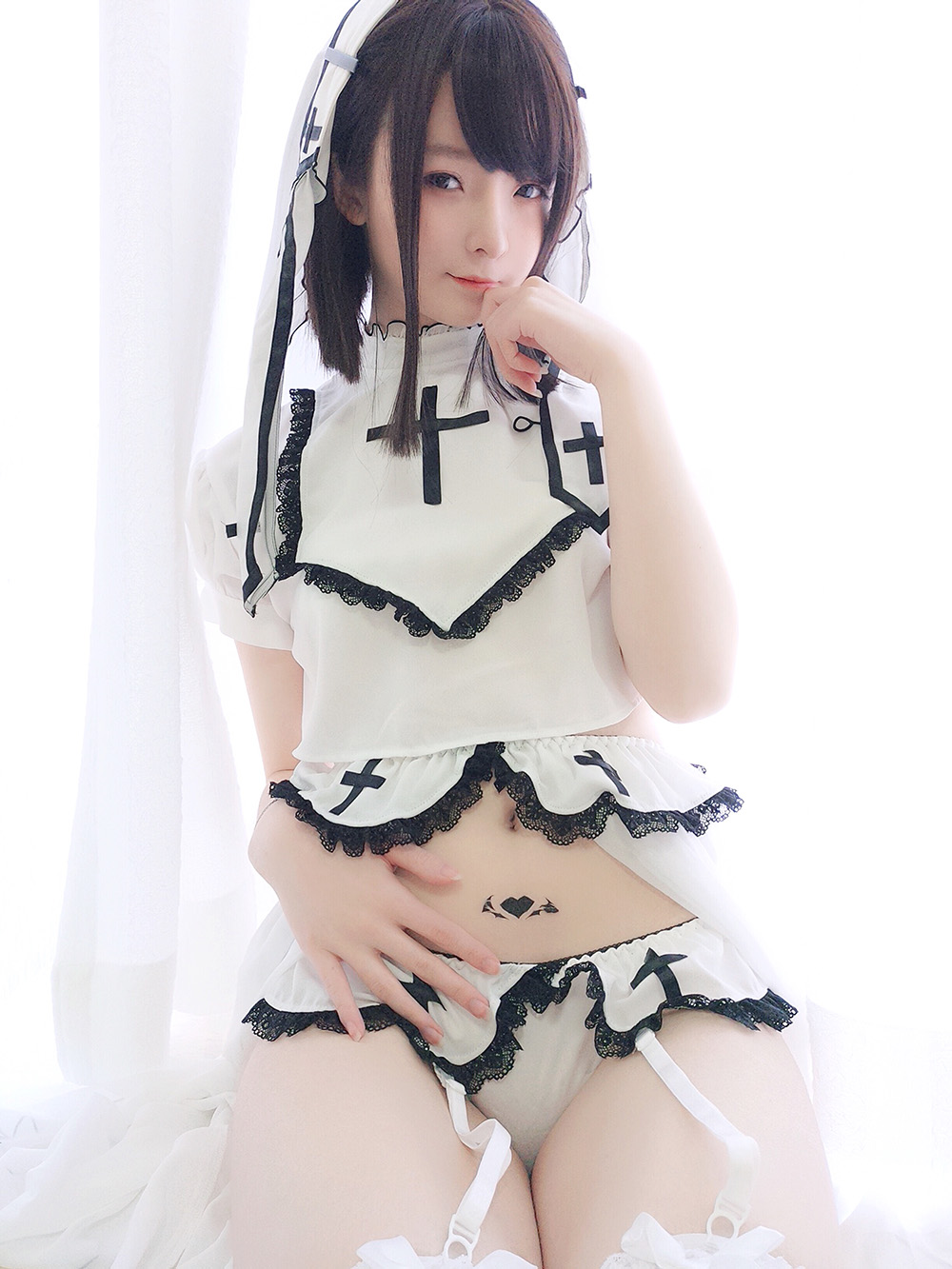 从女仆到御姐，一小央泽靠神级 cos 火出圈！这位宝藏Coser你一定要认识