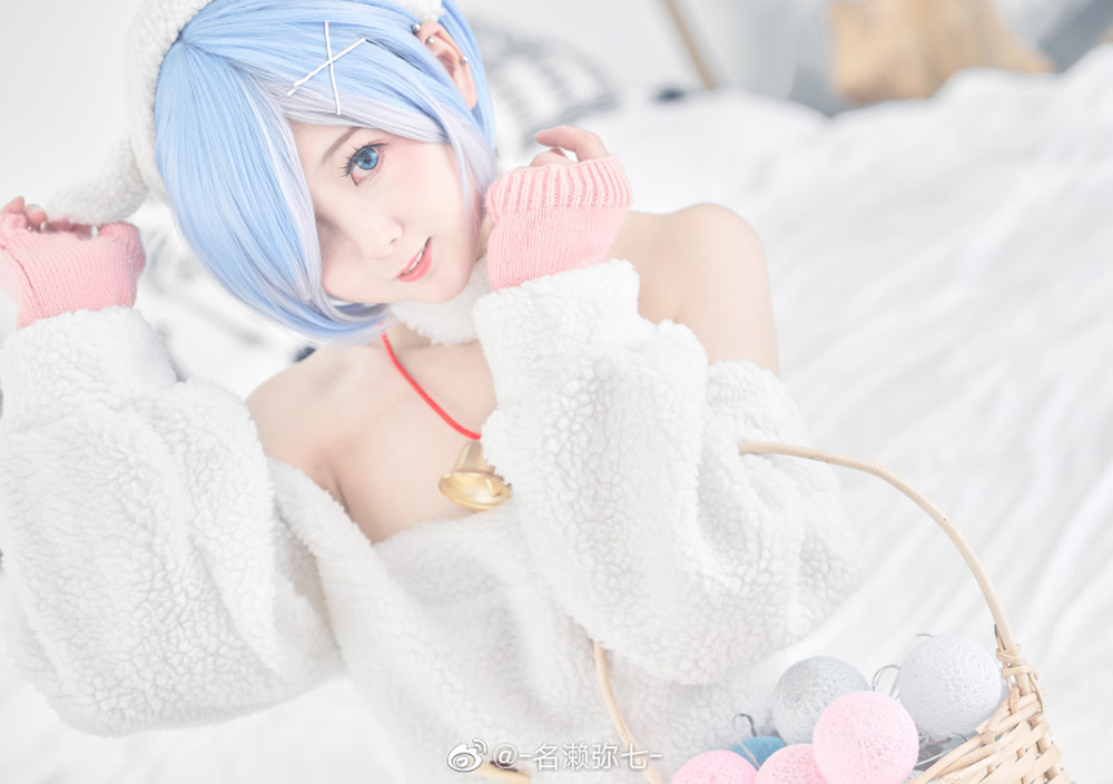 从甜美笑颜到百变角色：深度解析 Coser 名濑弥七的多维魅力密码