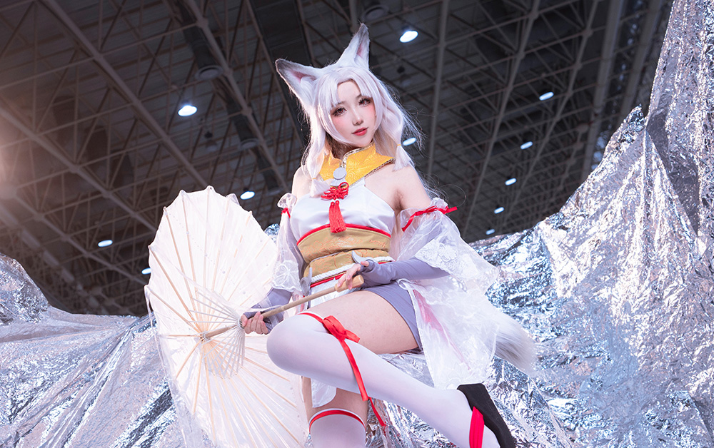 全网刷屏！从霜星到凯尔希，刺青Poi凭神级还原 “屠榜” 二次元
