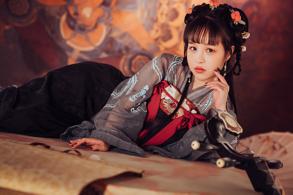 全网超火的 coser 晕崽Zz(柳郁子)到底有多绝?双子座宝藏女孩的二次元魅力大揭秘! 全网超火的 coser 晕崽Zz(柳郁子)到底有多绝?双子座宝藏女孩的二次元魅力大揭秘!