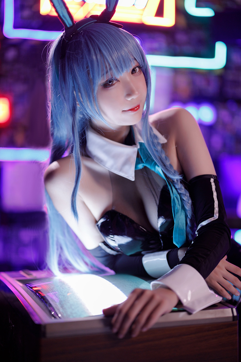 探秘超火 Coser 周叽是可爱兔兔：为何她能萌动万千粉丝的心？​ ​ ​ ​