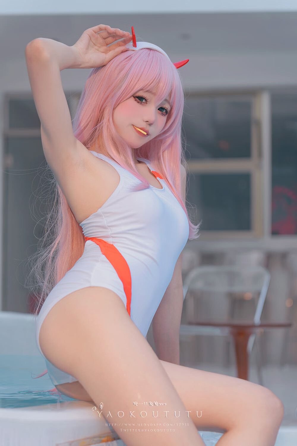 咬一口兔娘(黏黏团子兔)–国家队02泳装Pretty[46P1V-966M]-次元堂
