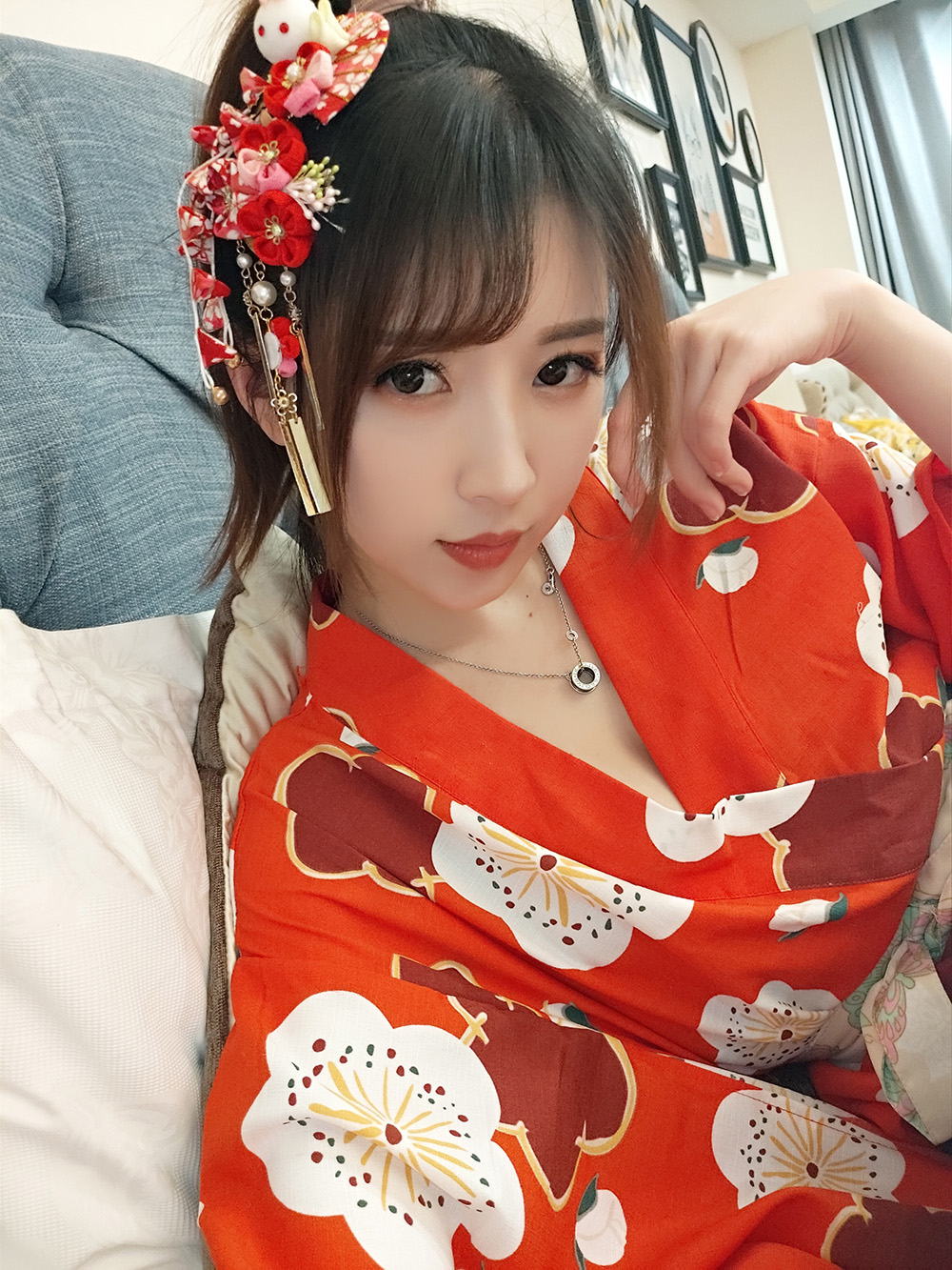 小女巫露娜的 cosplay 之旅：星光下的逐梦轨迹