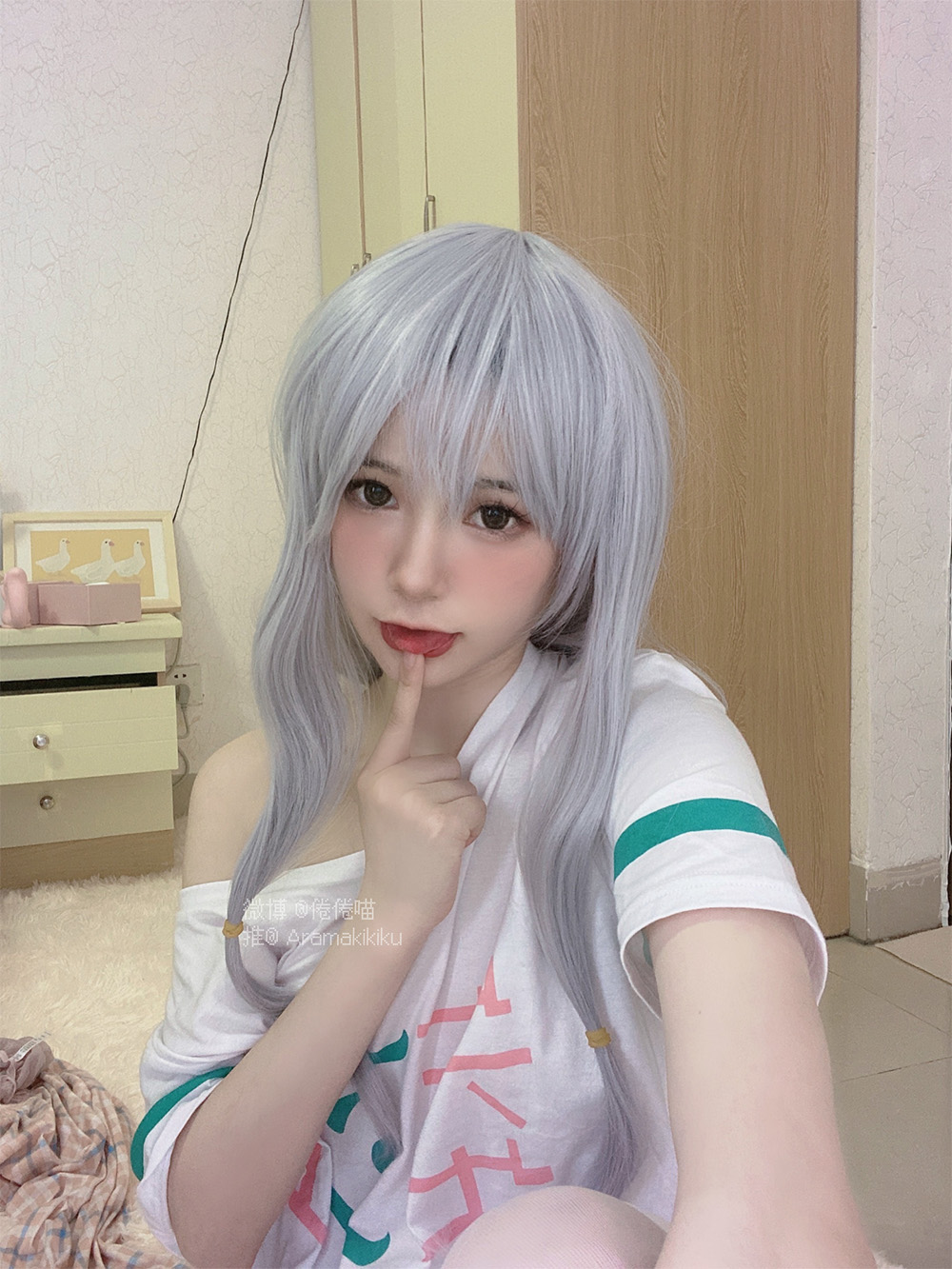 快来认识超火的二次元大神：倦倦喵，带你沉浸式逛她的奇妙世界！