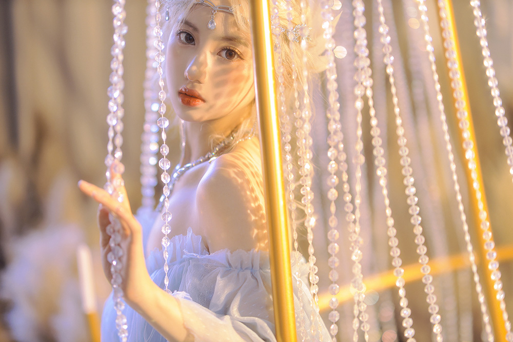 怡子 yiii：破壁次元的魅力 Coser-次元堂