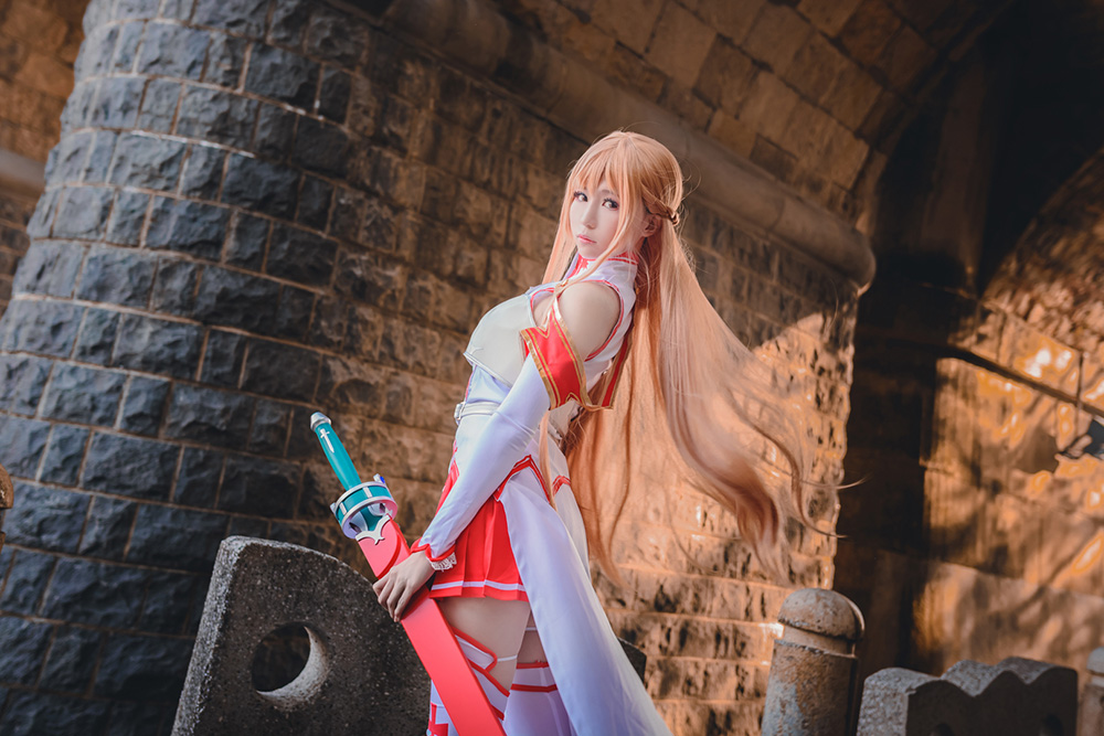 探秘宝藏 coser 白神泱：打破常规，绽放独特光芒