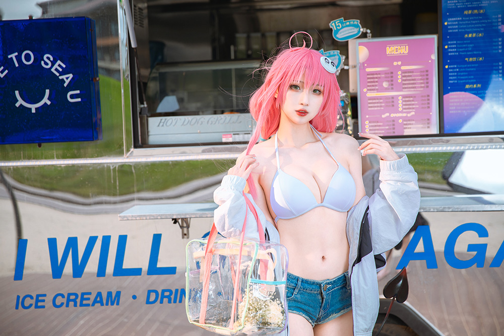 探秘瓦斯塔亚小龙虾：次元世界的魅力 Coser-次元堂
