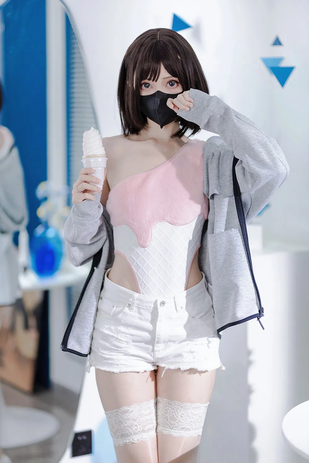 洛桑w伊梓 甜筒[40P-262M]-次元堂