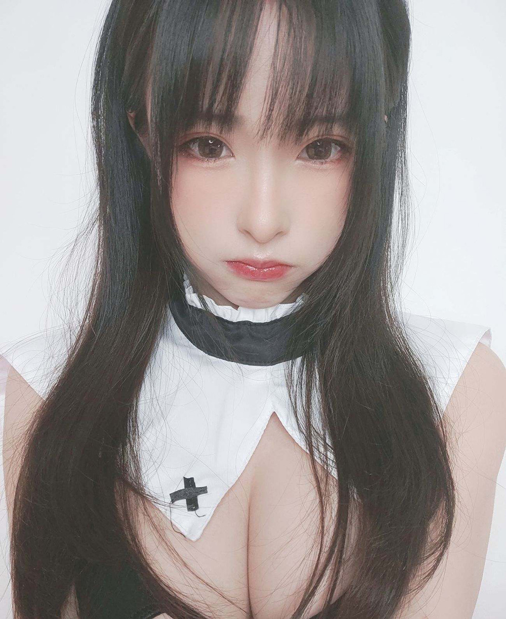 清水由乃 黑丝修女 [29P-4.3MB]